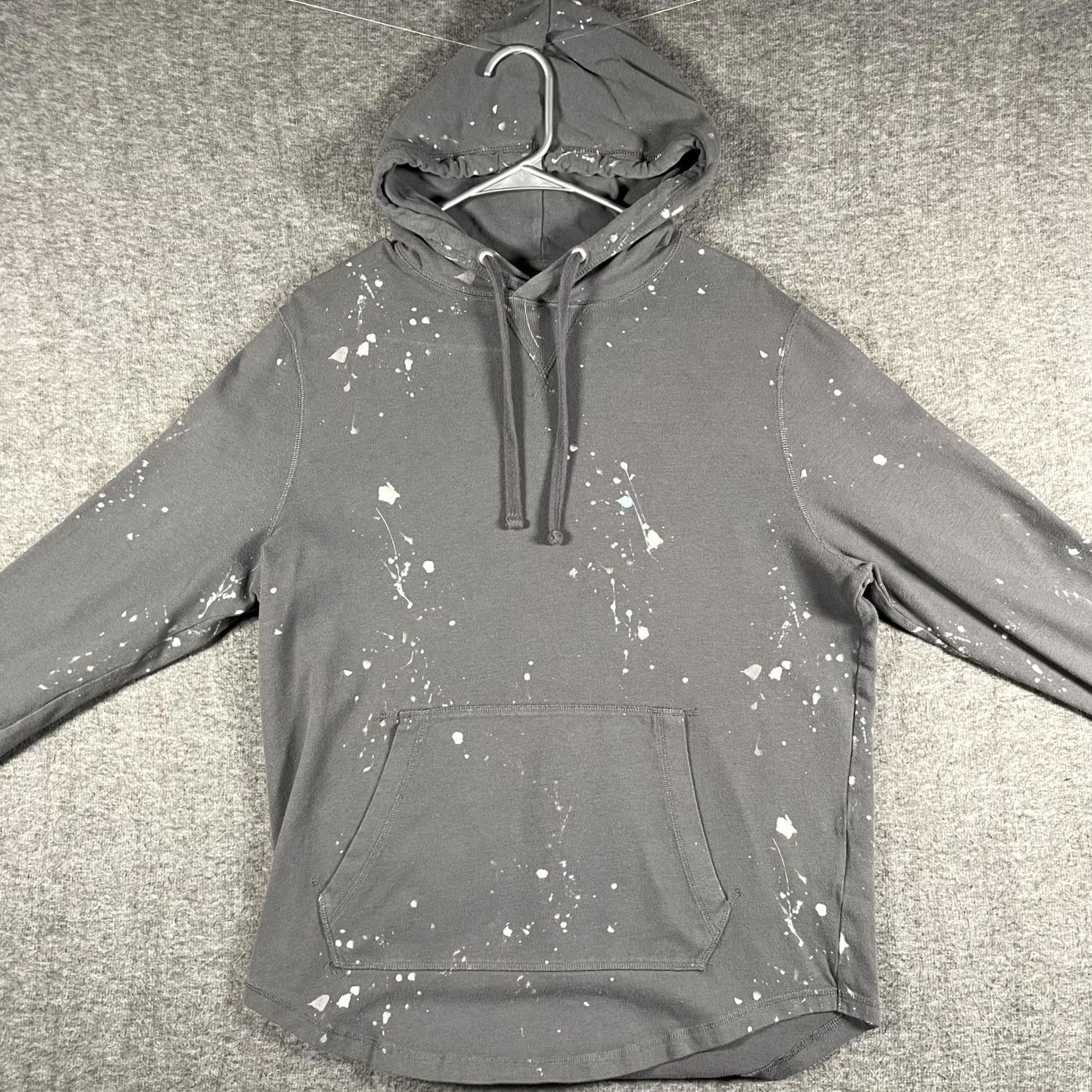 Abercrombie & Fitch Abercrombie & Fitch Hoodie Mens L Gray Paint Splatter Pullover Shirt Kangaroo Pocket 90s Skater Mens Size US L / EU 52-54 / 3 - 4 Thumbnail