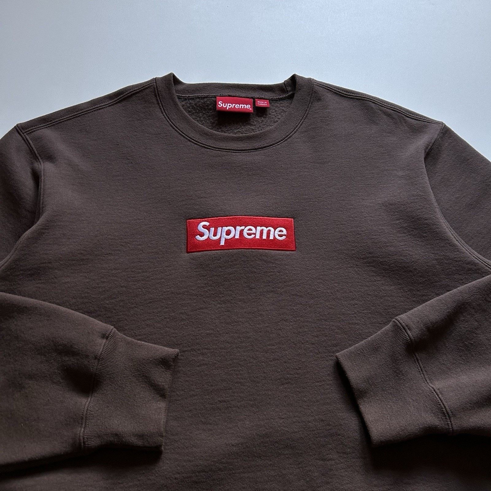 Rare × Supreme Supreme Box Logo Bogo Crewneck Sweatshirt FW22 Brown Medium Size US M / EU 48-50 / 2 - 2 Thumbnail