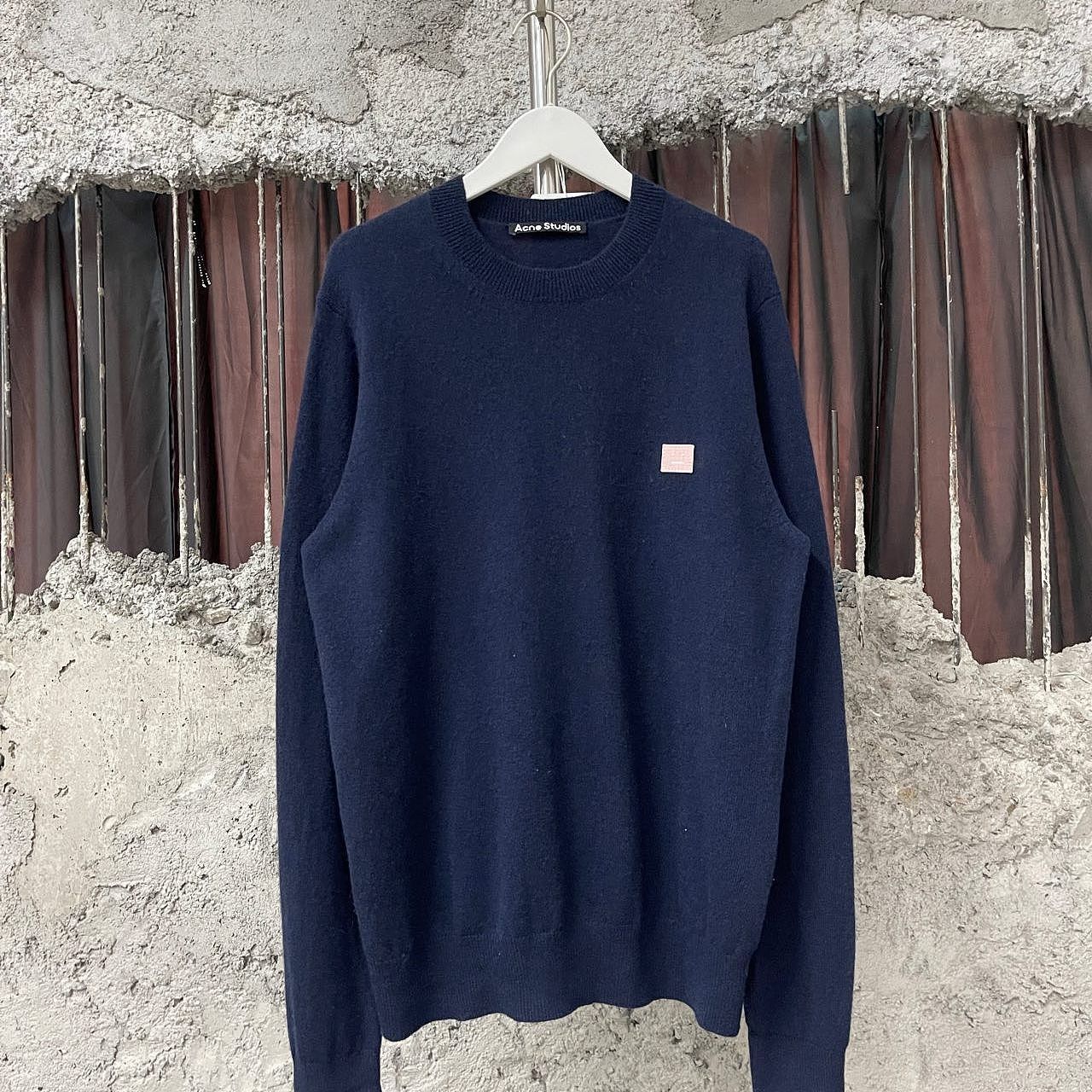 Acne Studios Acne Studios Face Patch Wool Sweater Size M Size US M / EU 48-50 / 2 - 1 Thumbnail