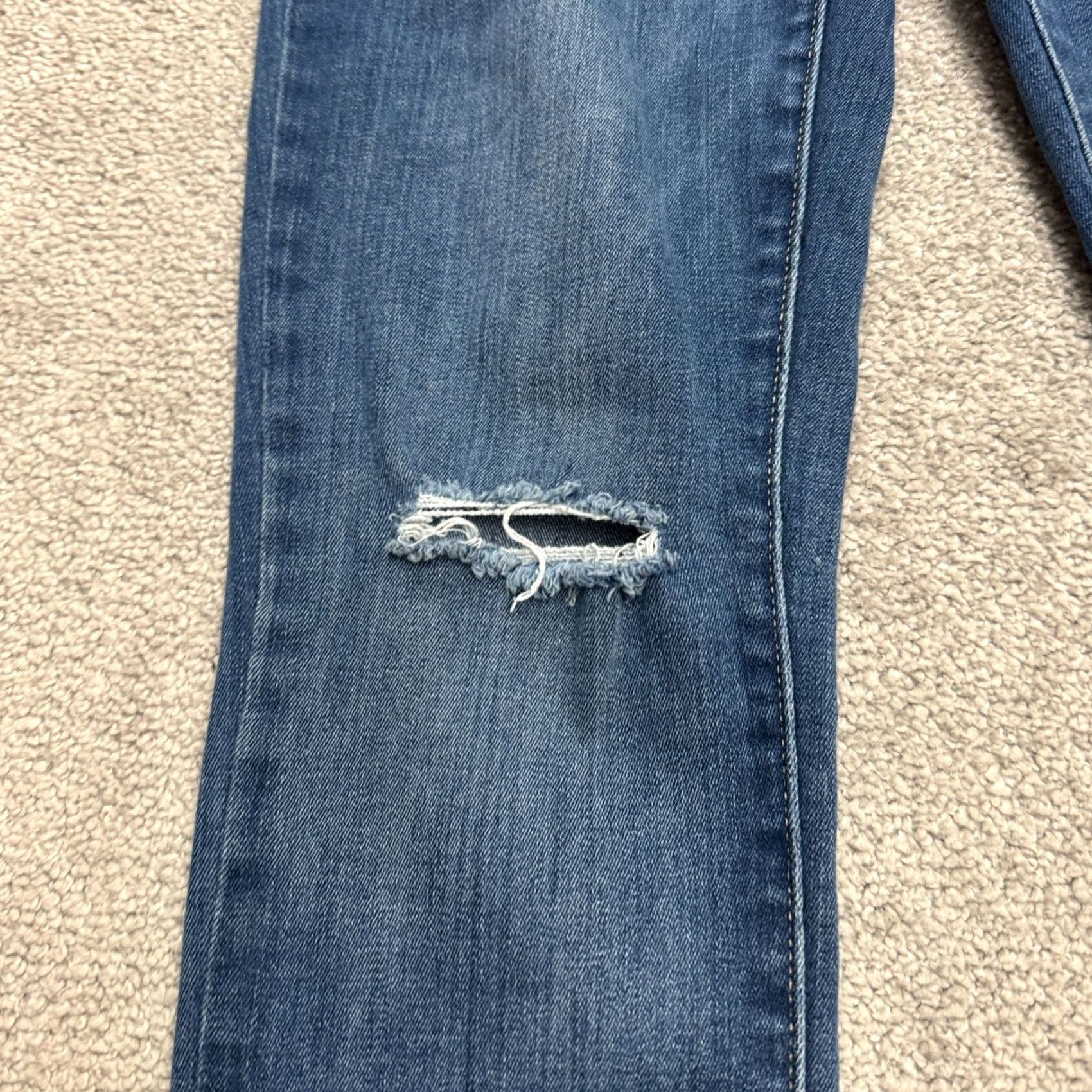 Levi's Levi's 721 High Rise Skinny Distressed Denim Jeans Womens 28 Blue Stretch Casual Denim Levi's 700 Series Slim Regular 5-Pocket Rise High Size 28" / US 6 / IT 42 - 6 Thumbnail