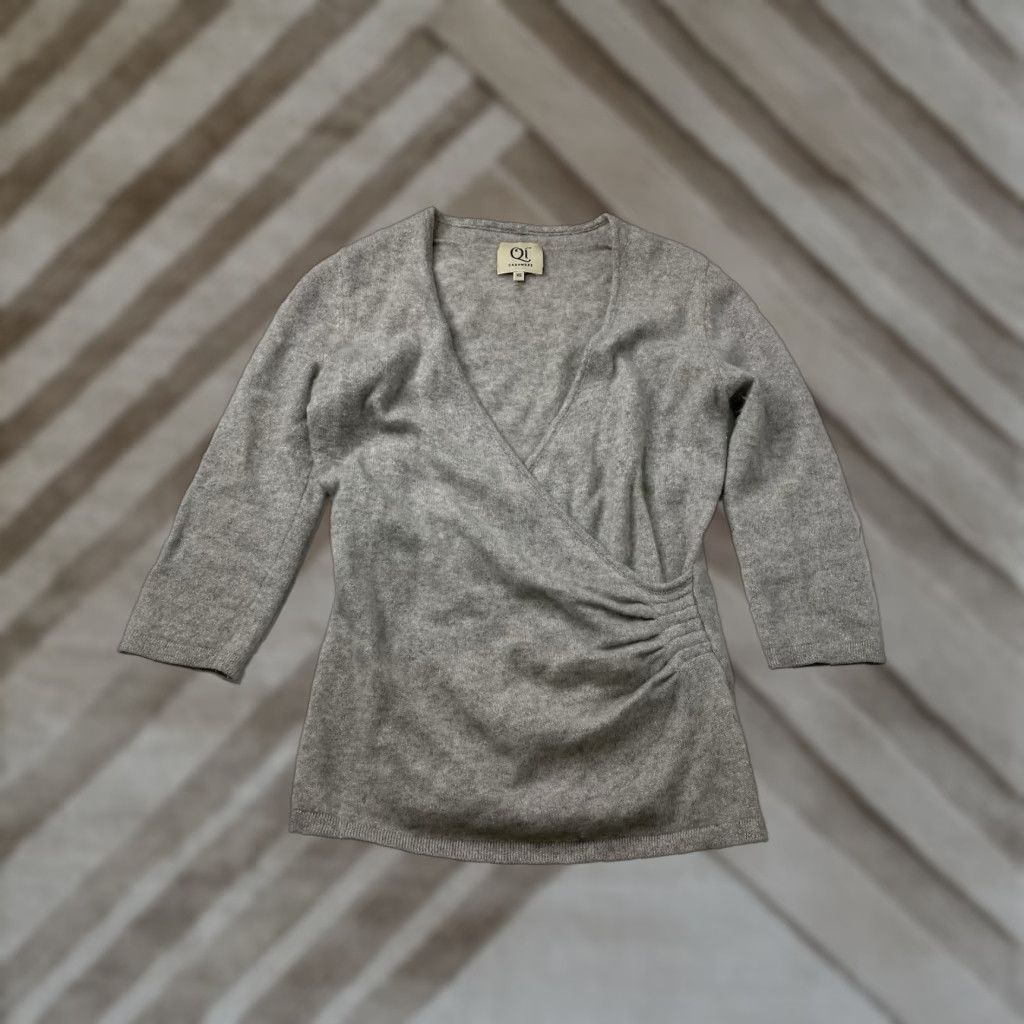 Vintage Qi Cashmere Gray 3/4 Sleeve Faux Wrap Sweater Womens XS Size XS / US 0-2 / IT 36-38 - 1 Thumbnail