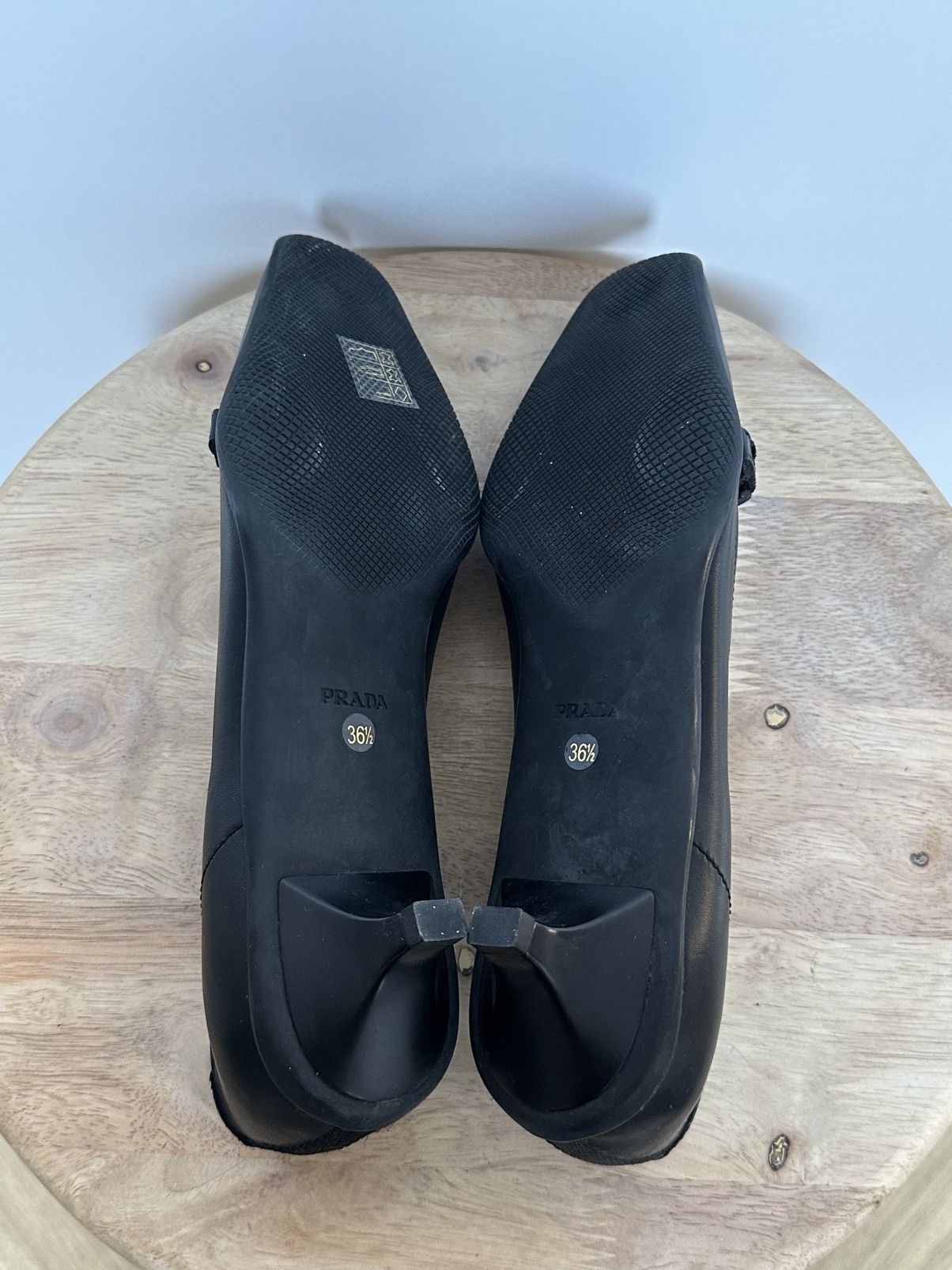 Prada Prada Black Leather Kitten Heel Pumps EU 36.5 Size US 5.5 / IT 35.5 - 9 Thumbnail