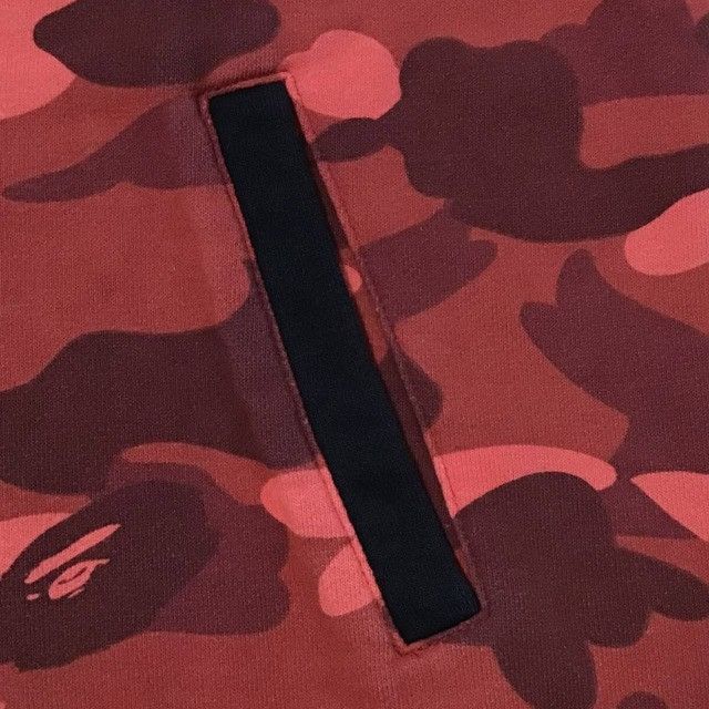 Bape BAPE logo pullover hoodie Red camo a bathing ape Size US L / EU 52-54 / 3 - 8 Thumbnail