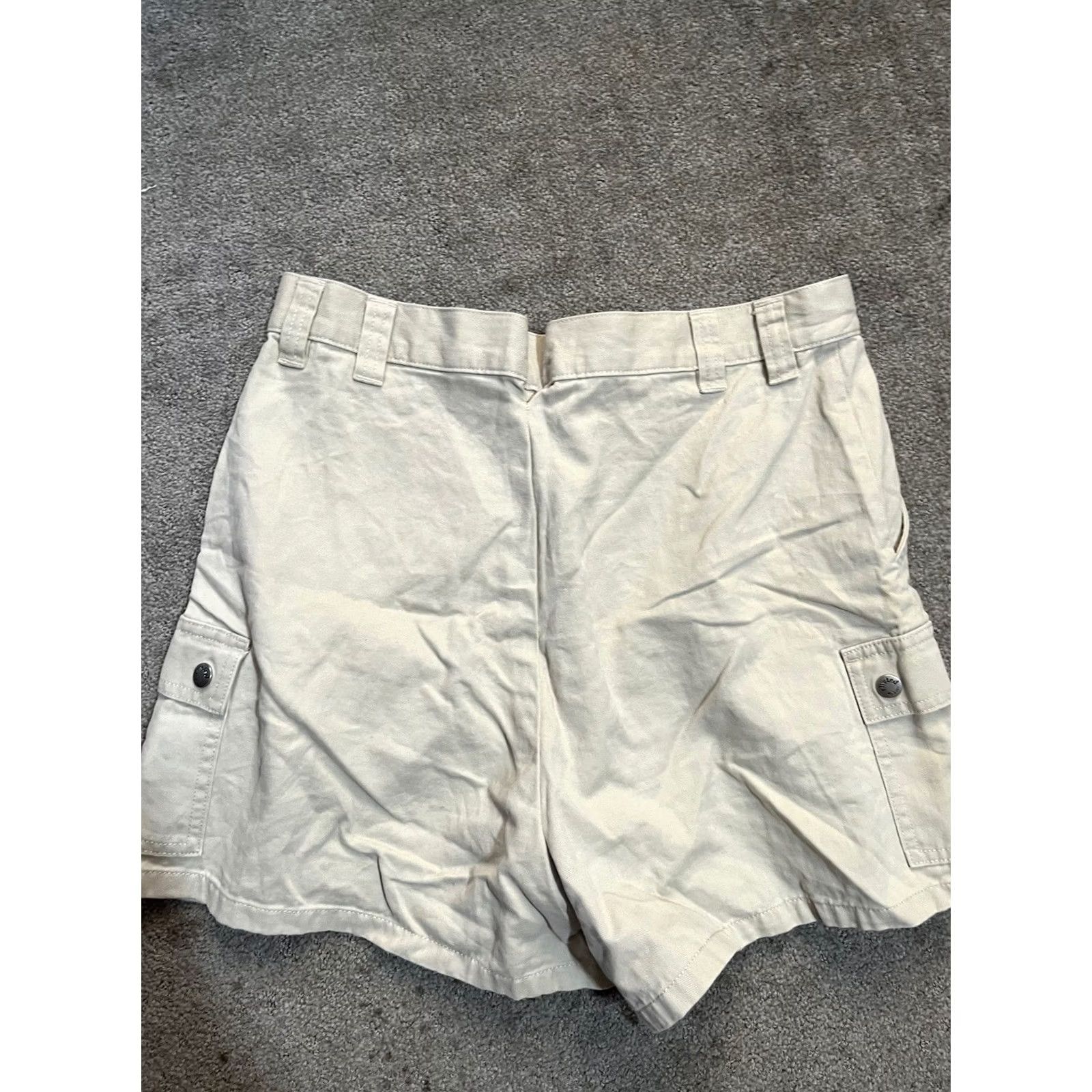 Lee VINTAGE Lee Women's High Waisted Beige Jean Utility Cargo Shorts 12M 90s Y2K Beige Denim Cotton Blend Pockets Stonewashed Spring Summer Womens Brown? Size 34" / US 12 / IT 48 - 2 Thumbnail