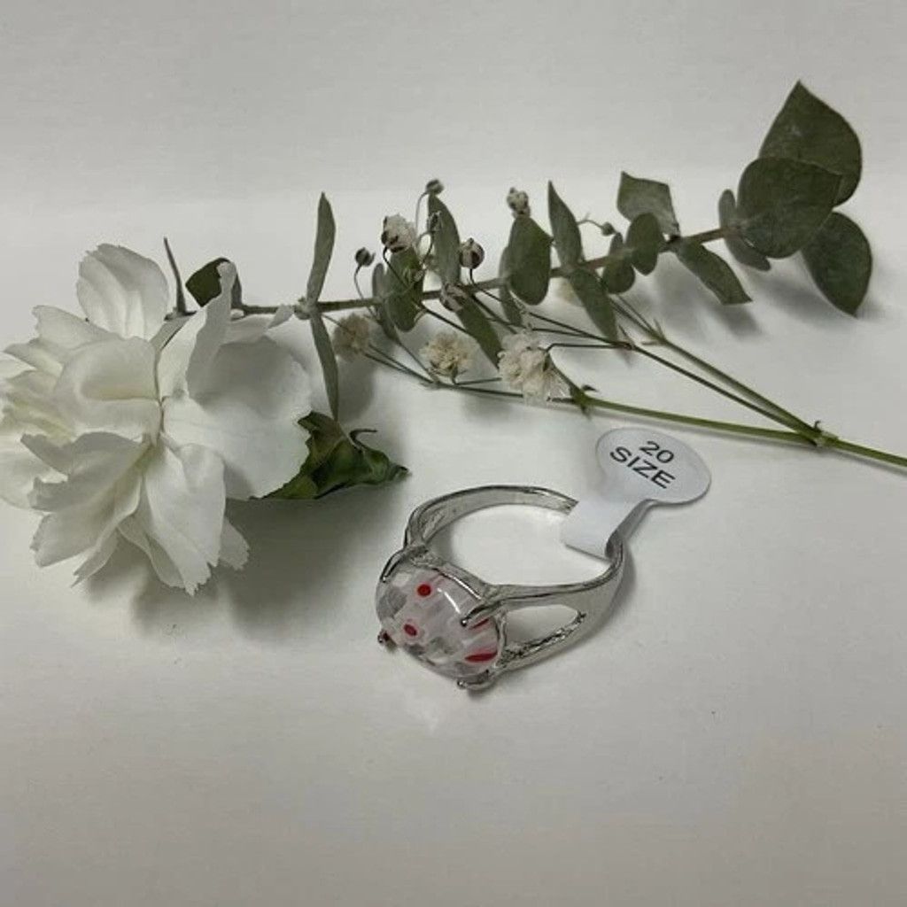 The Unbranded Brand NWT Summer Floral Glass Ring SilverTone Clear Glass Women 20 Size ONE SIZE - 9 Thumbnail