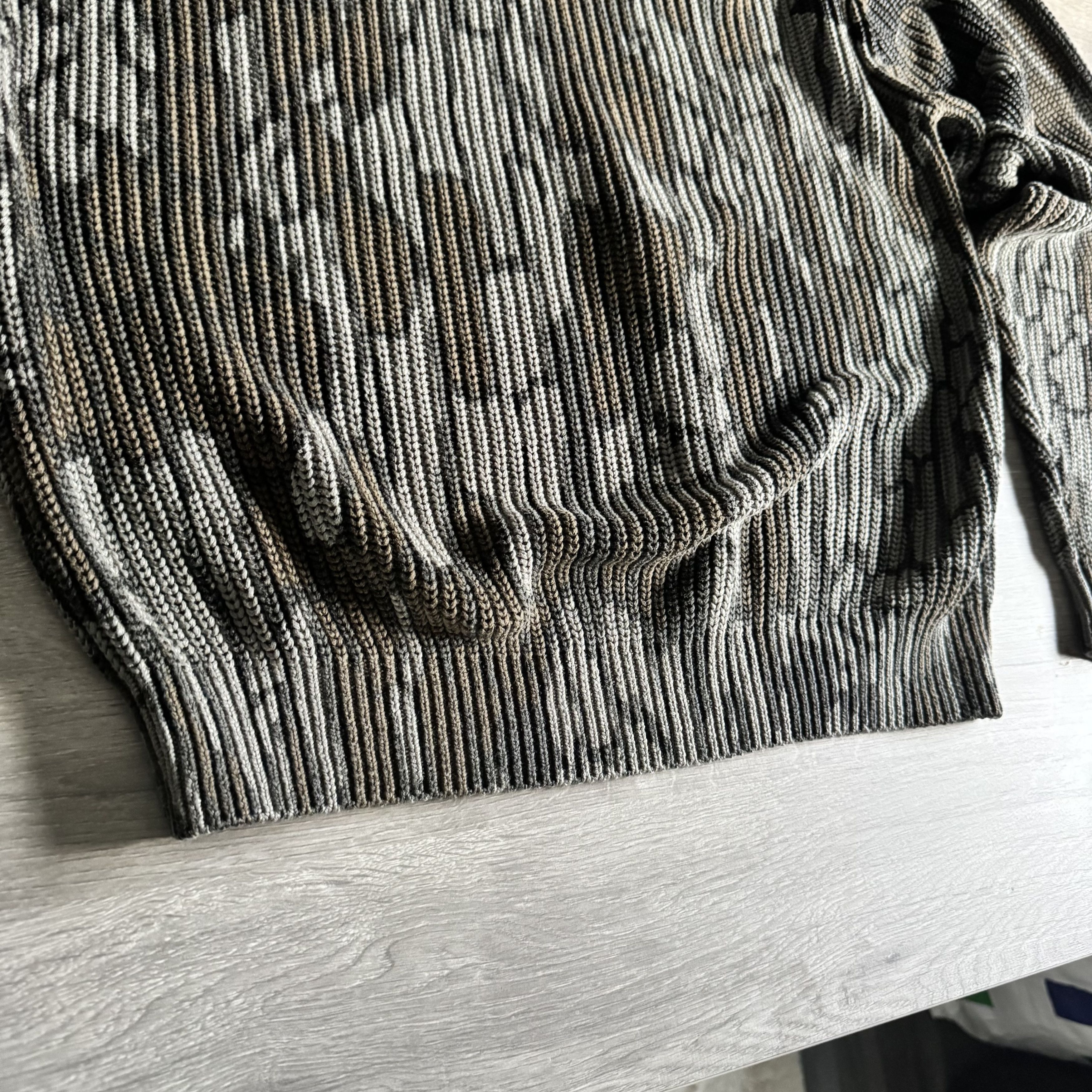 Supreme Supreme Old English Sweater Camo Size US M / EU 48-50 / 2 - 4 Thumbnail