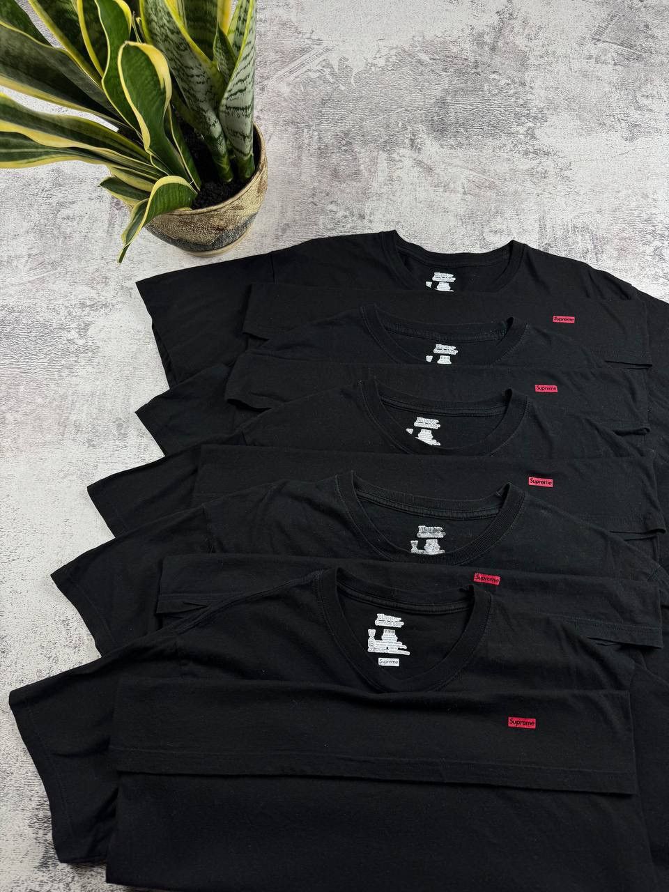 Supreme x5 Supreme Hanes Men’s M Size Black Comfort Soft Basic Cotton Jersey T-Shirt Tee Size US M / EU 48-50 / 2 - 9 Thumbnail