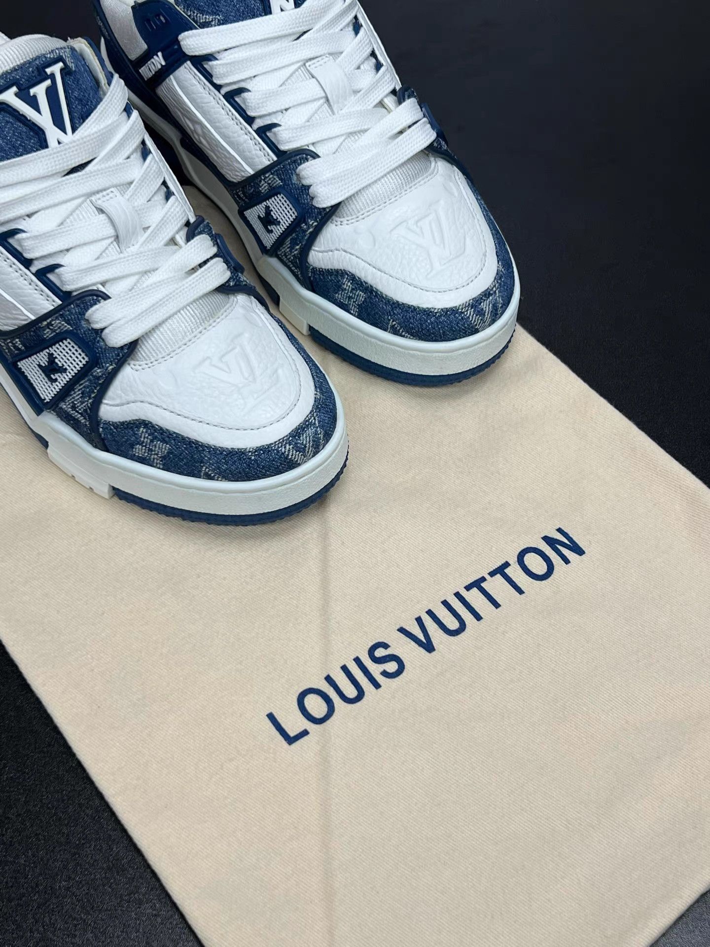 Louis Vuitton LV TRAINER Casual Shoes K15 Size US 5.5 / IT 35.5 - 9 Thumbnail