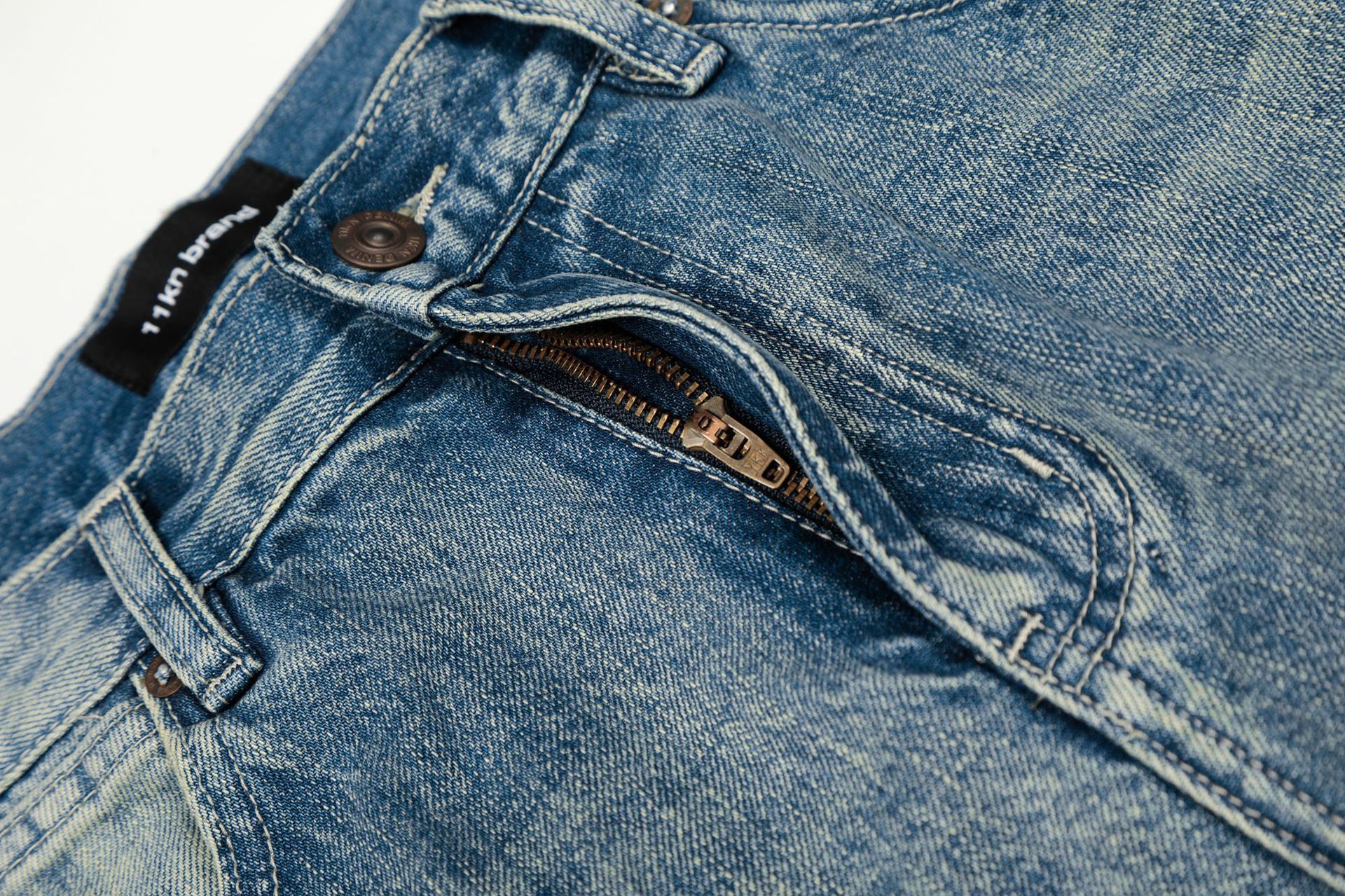 Japanese Brand American men's cleanfit loose wide-leg casual straight jeans Size US 32 / EU 48 - 3 Thumbnail