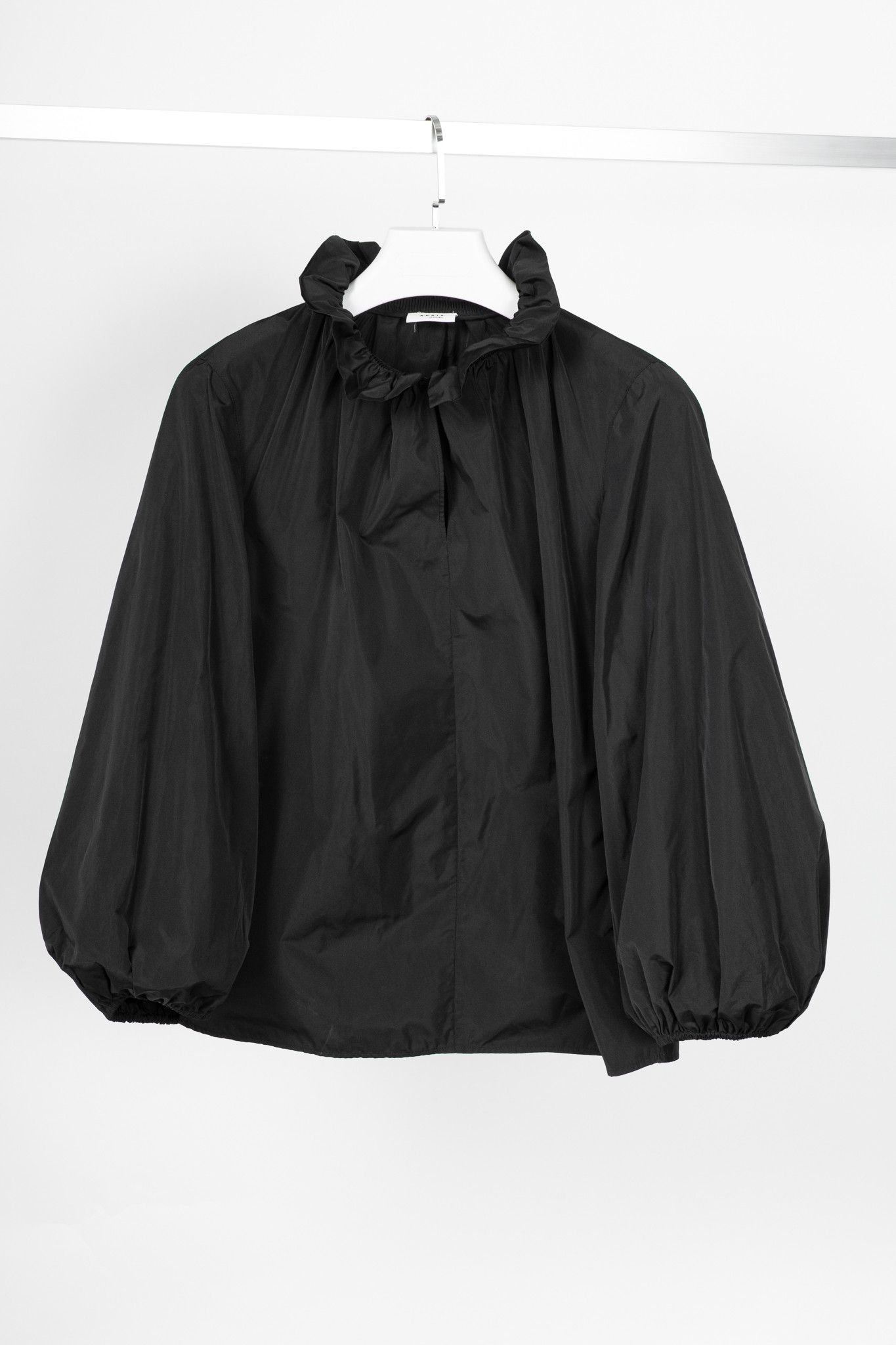 Akris Akris Punto Black Taffeta Ruffle-Collar Blouse Size M / US 6-8 / IT 42-44 - 1 Thumbnail