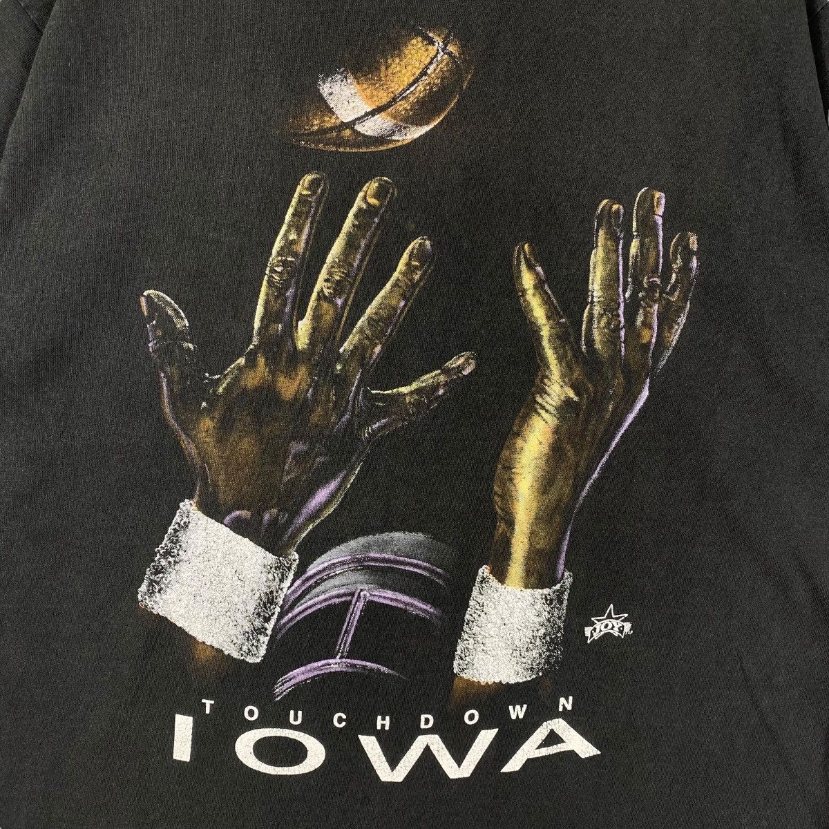 Vintage Vintage 90's TOUCHDOWN IOWA Joy Graphic Tee Shirt Large Size Size US L / EU 52-54 / 3 - 2 Thumbnail
