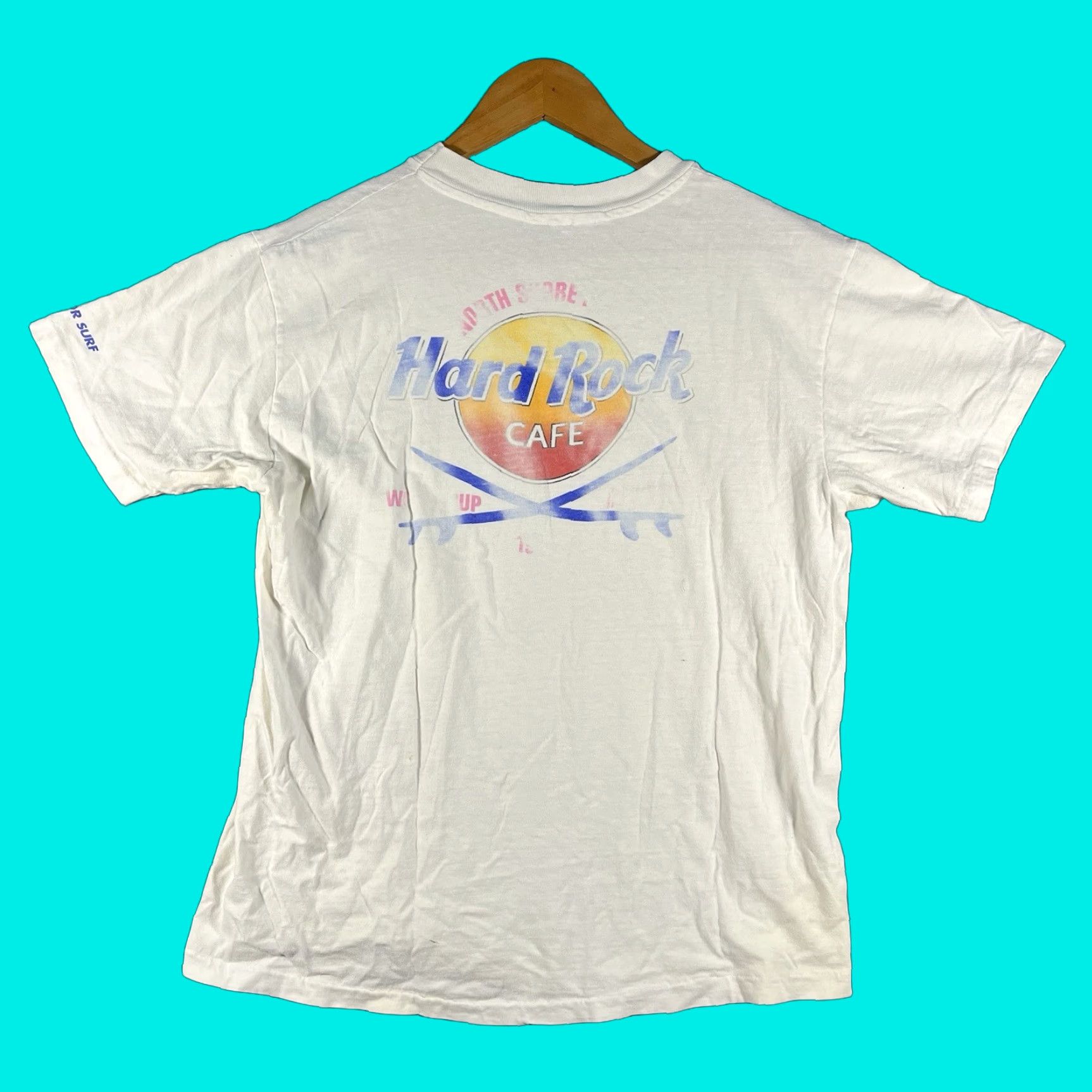 Hard Rock Cafe VINTAGE Hard Rock Cafe T-Shirt 90s Surfing Graphic Print Large White Mens Size US L / EU 52-54 / 3 - 1 Thumbnail