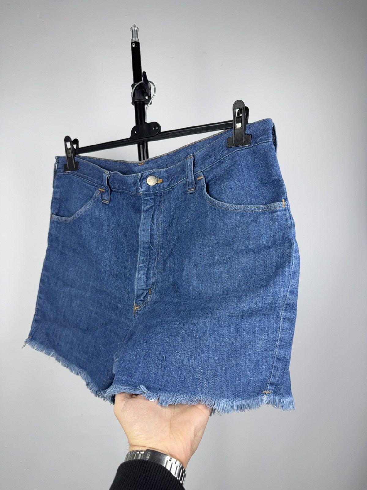 Wrangler Retro 80s Wrangler Vintage Cutoff Denim Shorts W34 Size US 34 / EU 50 - 4 Thumbnail