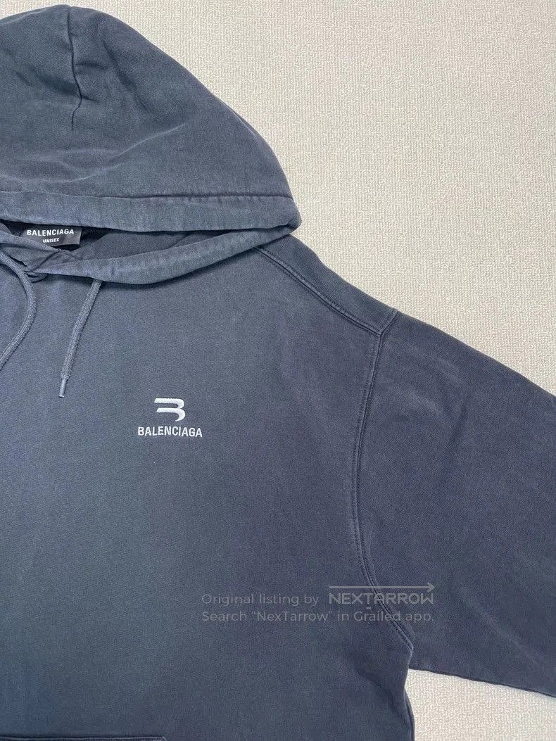 Balenciaga Balenciaga Logo Print Oversized Hoodie. Size US M / EU 48-50 / 2 - 2 Thumbnail