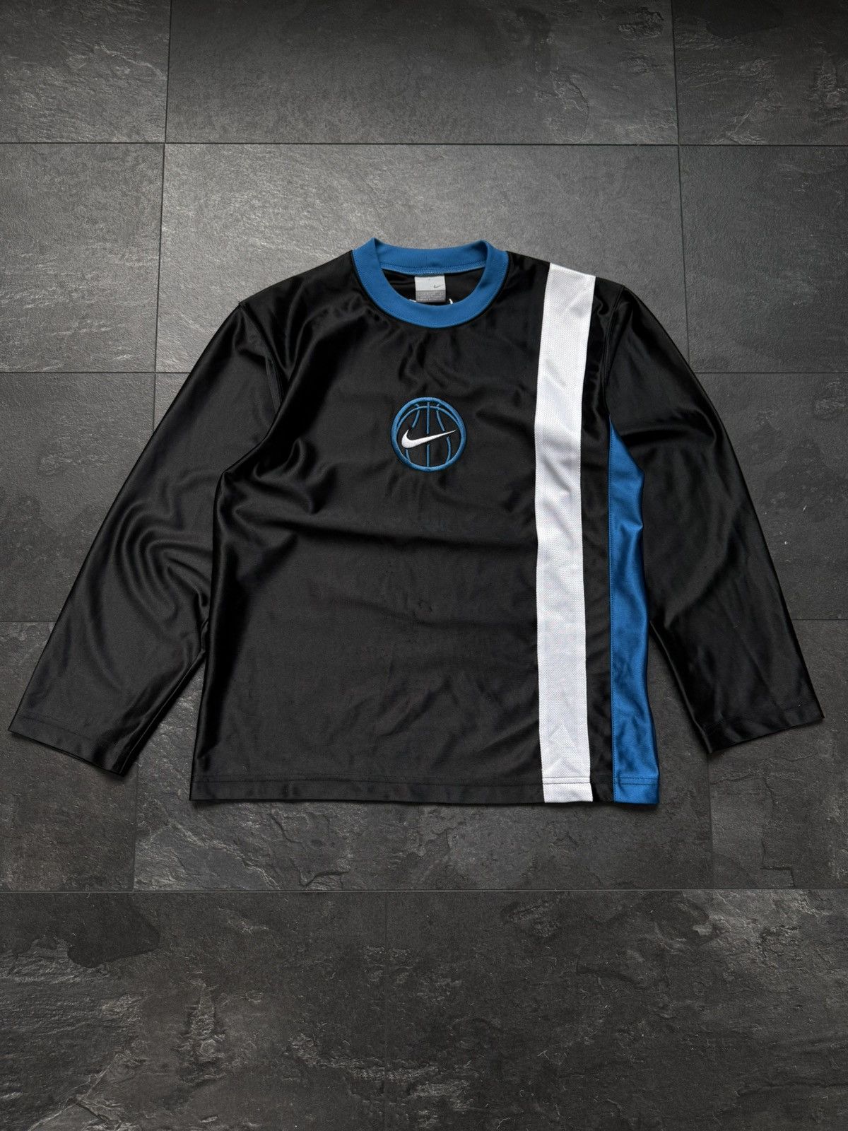 Nike × Vintage Nike vintage big logo basketball ball logo long sleeve Size US XS / EU 42 / 0 - 1 Thumbnail