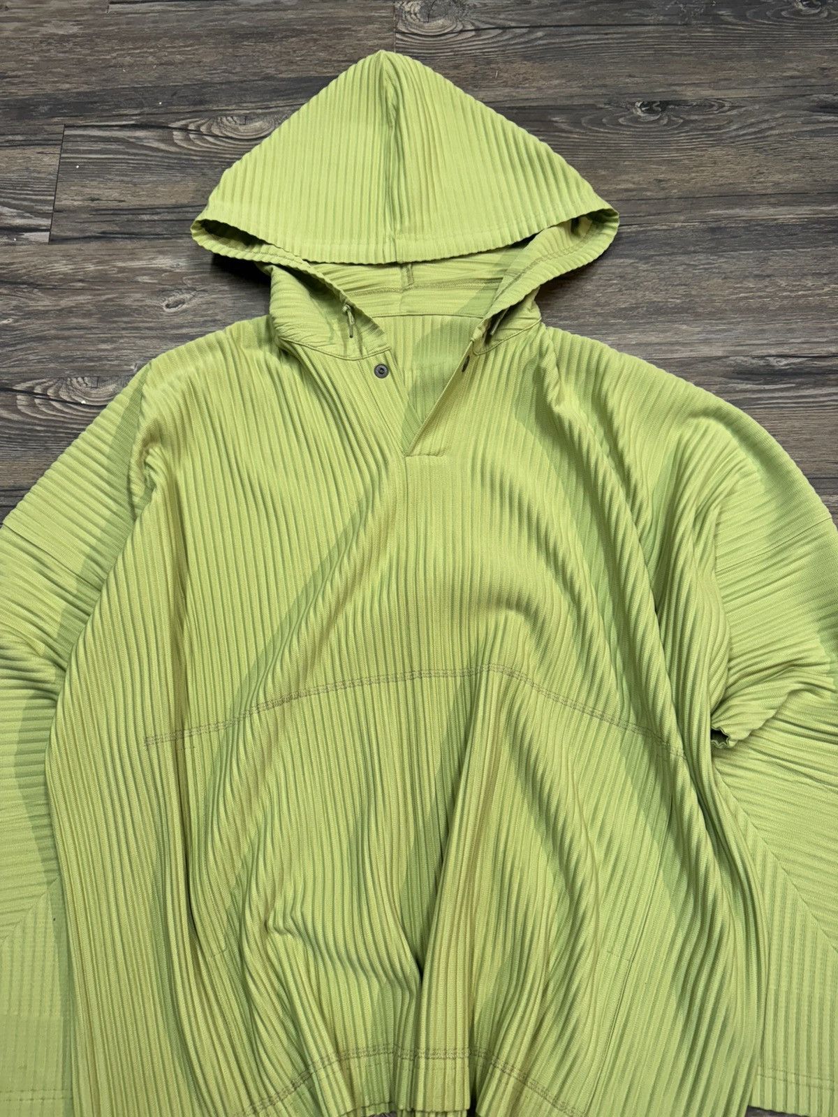 Homme Plisse Issey Miyake Issey Miyake Homme Plisse Hoodie Size US L / EU 52-54 / 3 - 2 Thumbnail