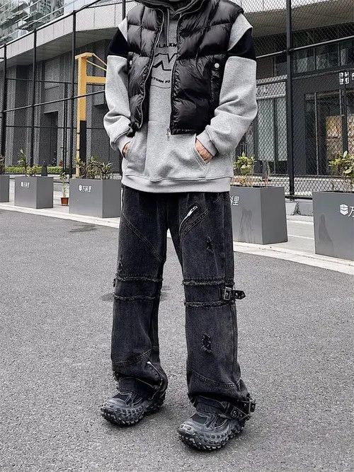 Japanese Brand Black Claps / Strap Detail Opium Denim Jeans Size US 31 - 1 Thumbnail