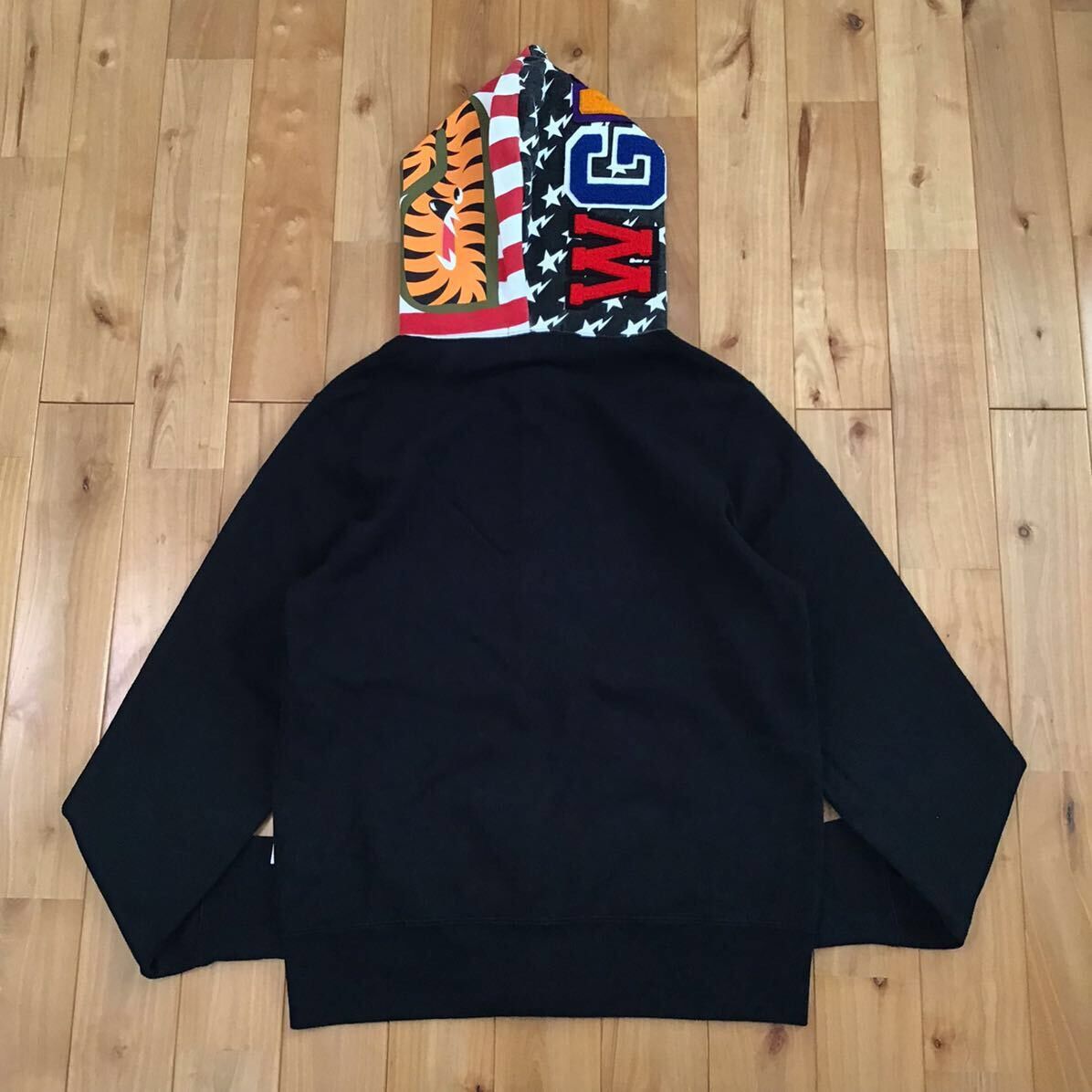 Bape BAPE Stars and Stripes Shark full zip Hoodie a bathing ape Size US M / EU 48-50 / 2 - 2 Thumbnail