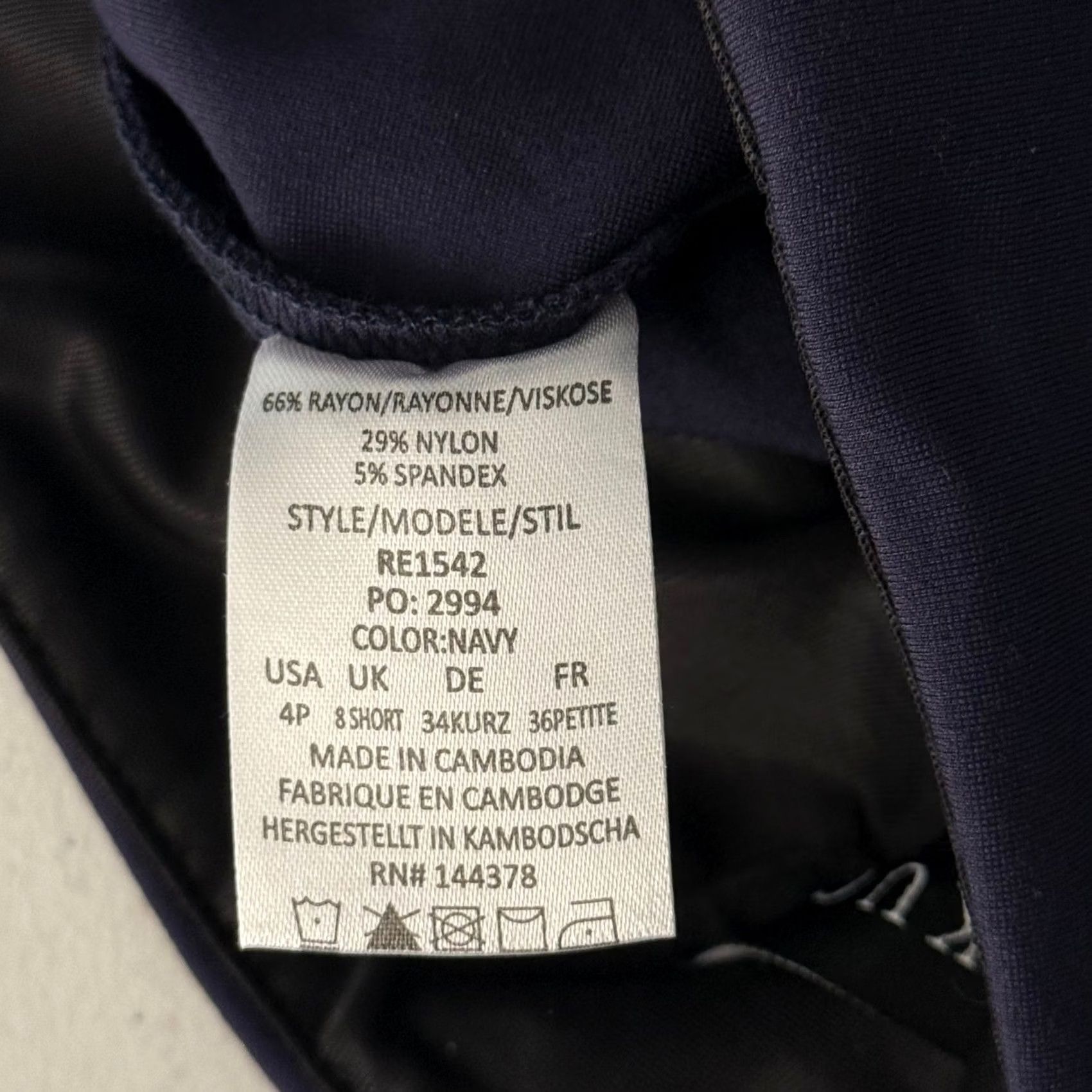 Vintage VINTAGE? No. Rekucci Pants Navy Blue 4P Petite Pull On Straight Leg Chino Office Travel Workwear Stretch Easy Care Size 27" / US 4 / IT 40 - 4 Thumbnail