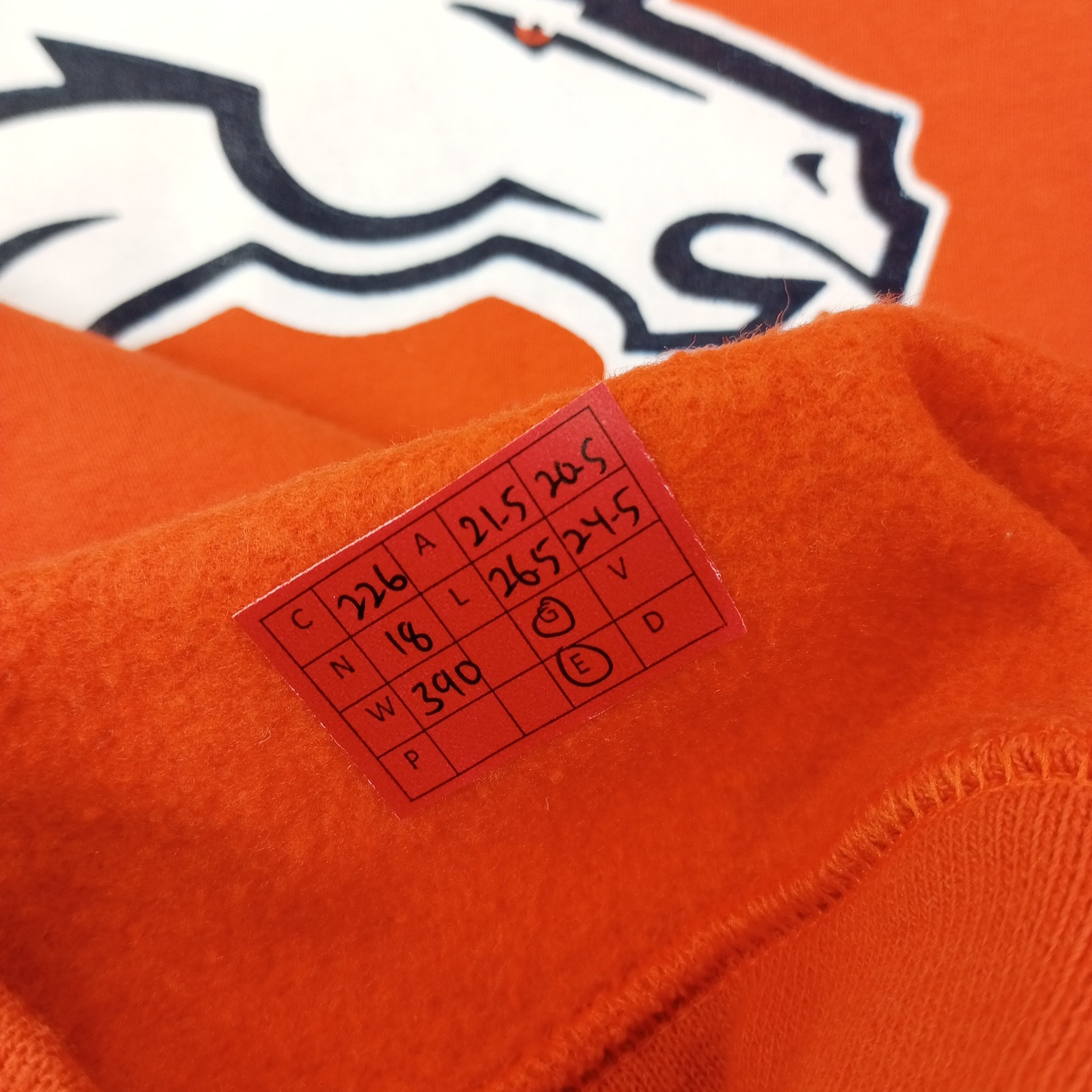 NFL Denver Broncos Manning 18 Football Team Sweatshirt c226n18 Size US M / EU 48-50 / 2 - 6 Thumbnail