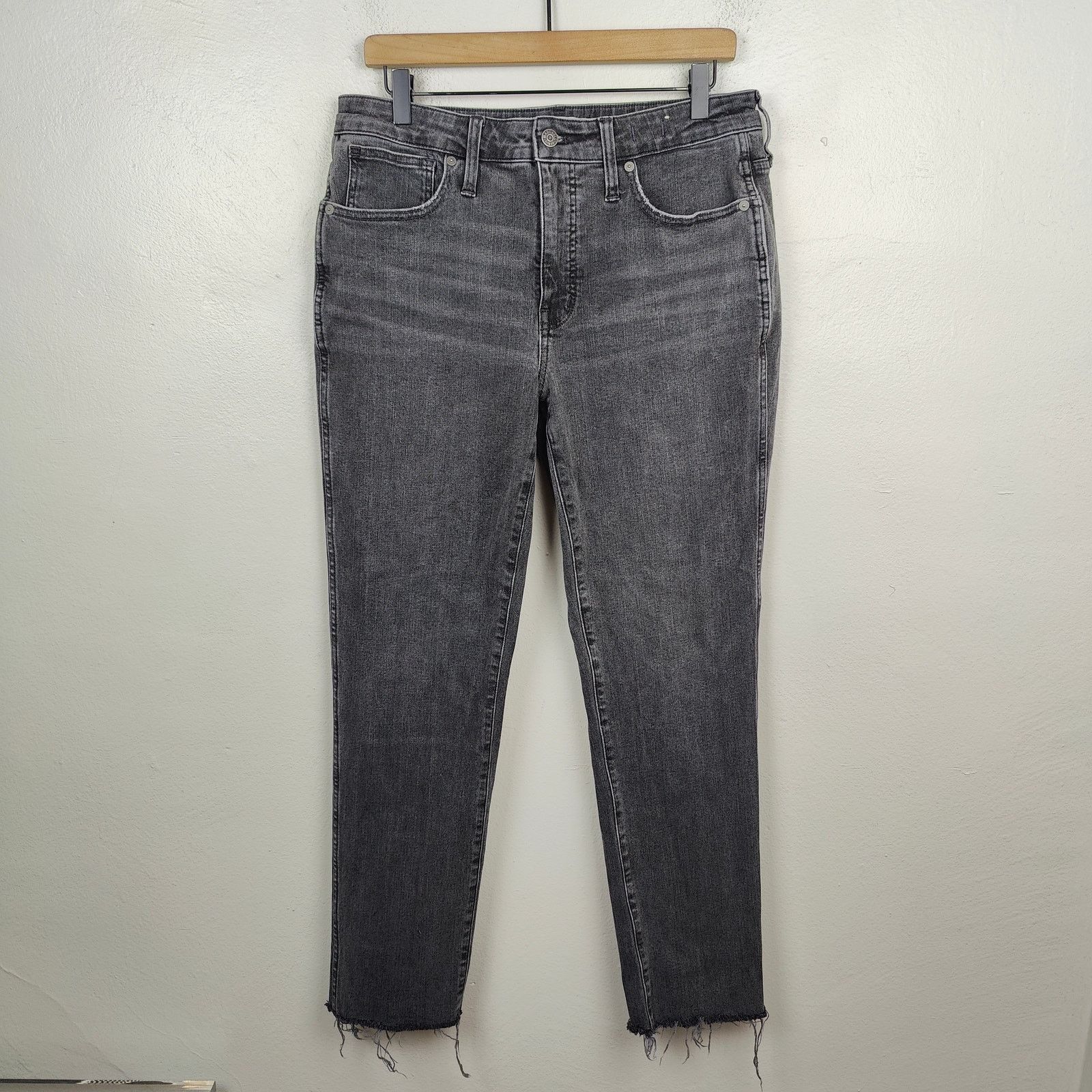 Madewell Madewell Curvy Stovepipe Jeans Womens 30 Gray Armand Wash Size 30" / US 8 / IT 44 - 1 Thumbnail