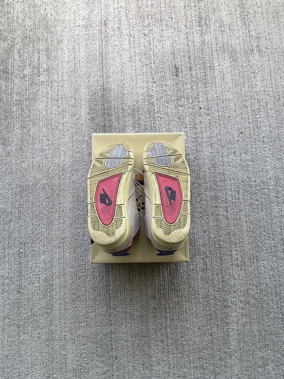 Jordan Brand jordan 4 retro union guava ice (basically new) Size US 10.5 / EU 43-44 - 6 Thumbnail