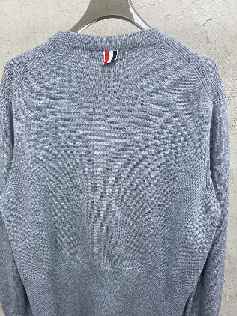Thom browne Size 2 Gray embroidered puppy round-neck sweat
