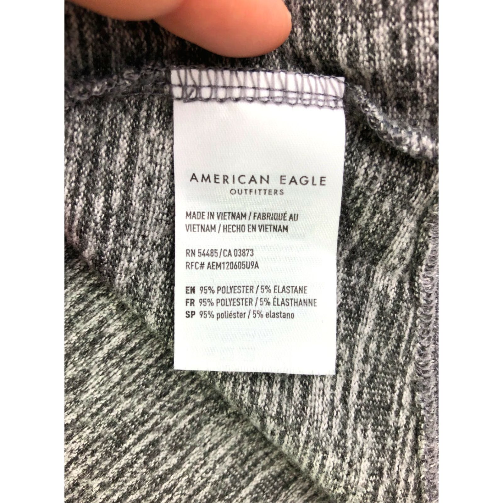 American Eagle Outfitters VINTAGE? No — American Eagle Outfitters Soft & Sexy Plush Gray Long Sleeve Pullover Womens XS Shirt Women XS Gray Solid Pullover Casual Size XS / US 0-2 / IT 36-38 - 4 Thumbnail