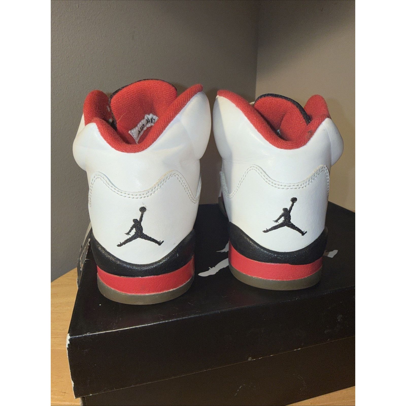 Jordan Brand Air Jordan 5 Fire Red 2020 - Size 5.5Y 7 Women Size US 5 / EU 37 - 6 Thumbnail