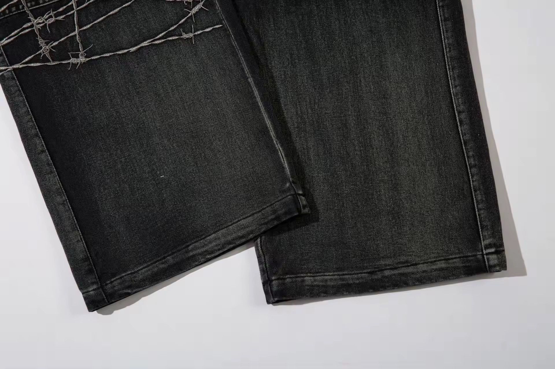Jean × Vintage Streetwear Heavy Industry Embroidery Loose Wide-leg Jean Size US 34 / EU 50 - 10 Thumbnail