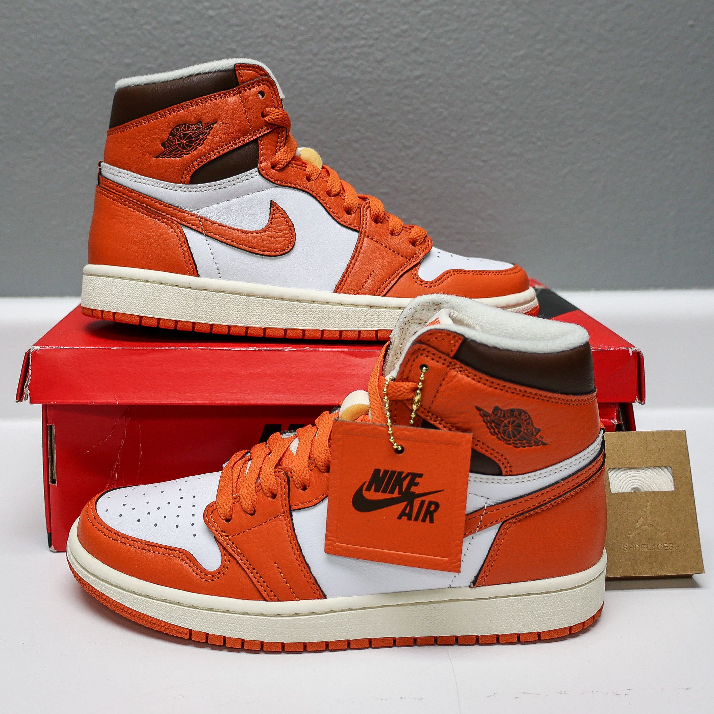 Jordan Brand × Nike Air Jordan 1 High OG “Starfish” Women size 8/ Men 6.5 Size US 6.5 / EU 39-40 - 1 Thumbnail