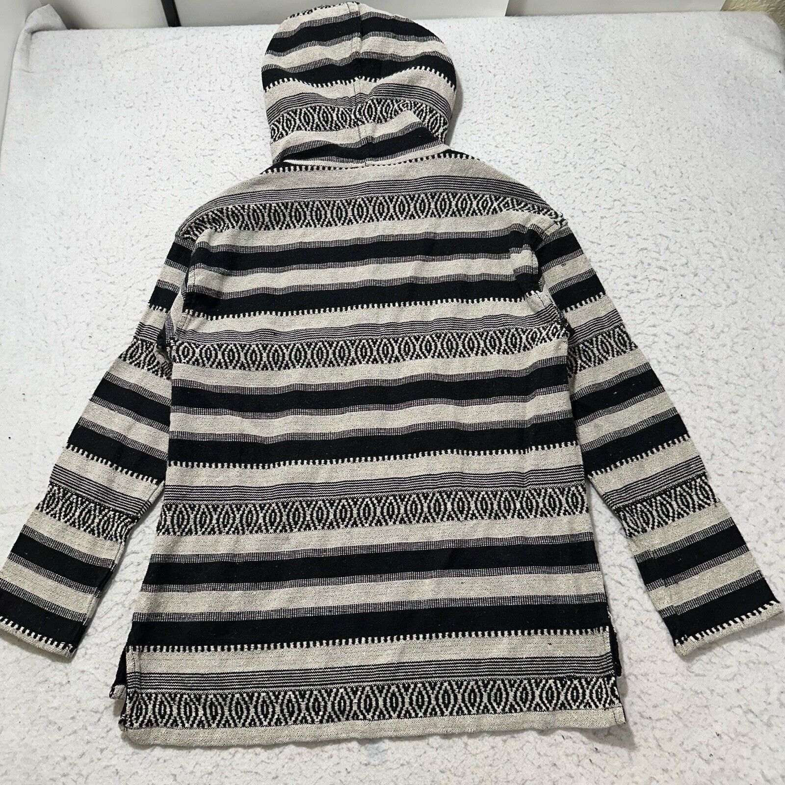 Forever 21 Forever 21 Medium Aztec Surf Knit Hoodie Poncho Sweater Size M / US 6-8 / IT 42-44 - 9 Thumbnail