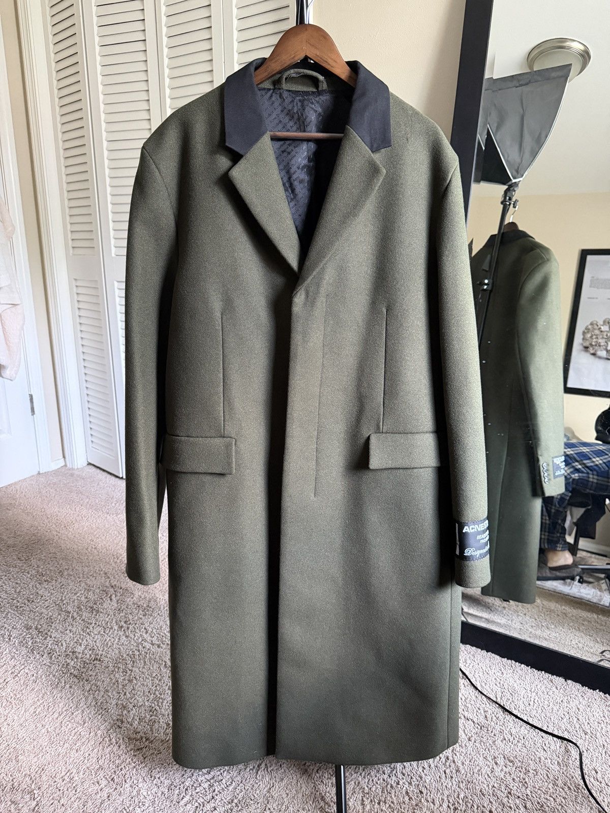 Acne Studios Acne Studios Olive tailored wool coat Size US XL / EU 56 / 4 - 1 Thumbnail