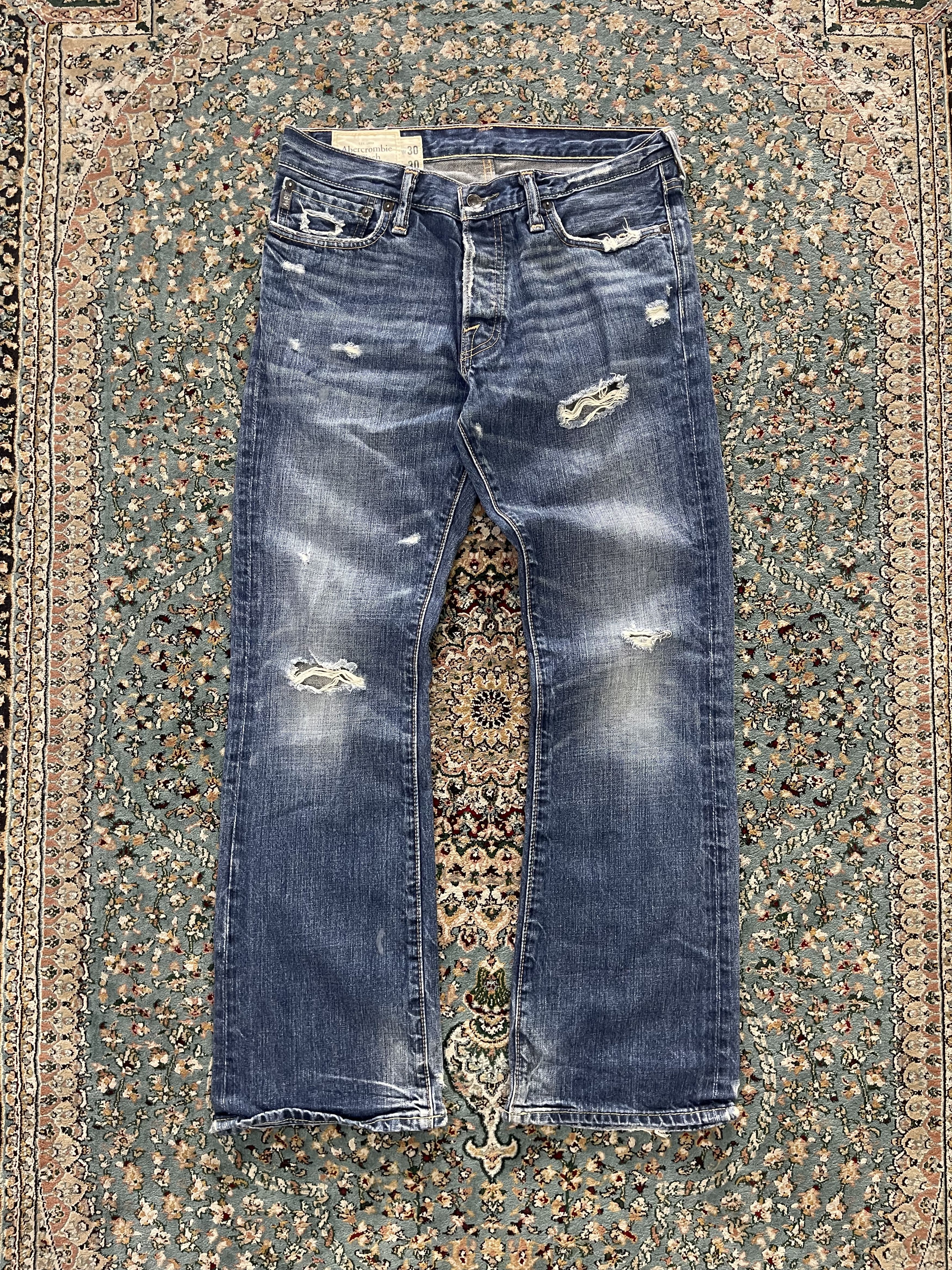 Abercrombie & Fitch A&F BAXTER Low Rise Slim Boot Denim Distressed Size 30x30 Size US 30 / EU 46 - 1 Thumbnail