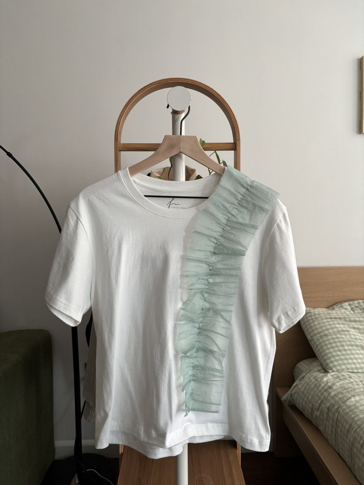Other floating musee organza ruffled shirt Size M / US 6-8 / IT 42-44 - 1 Thumbnail