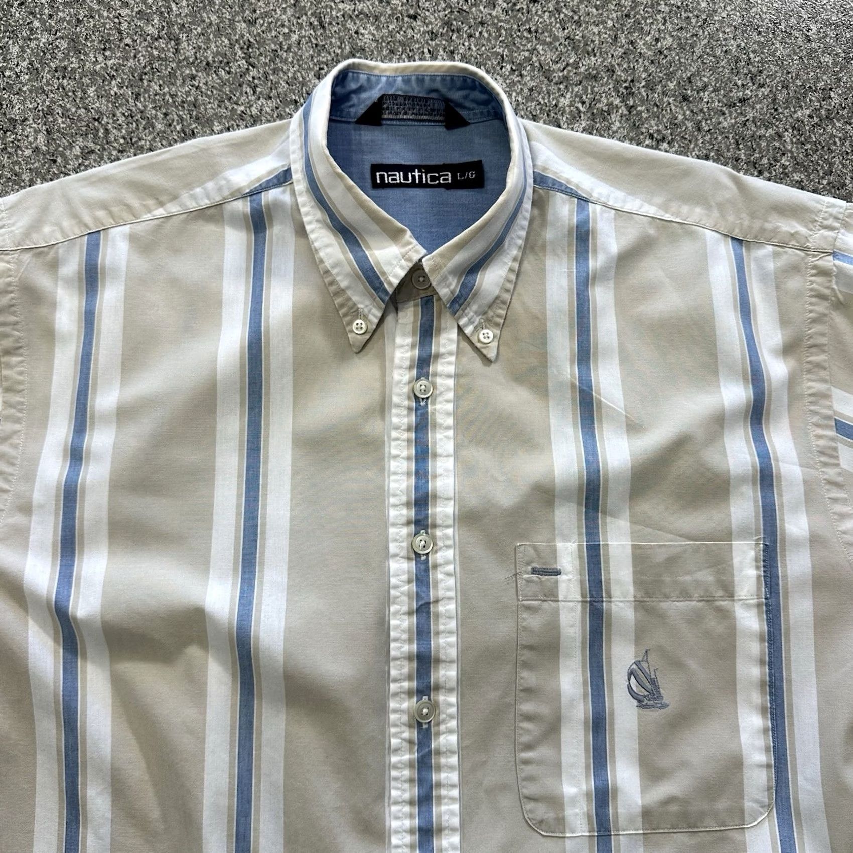 Nautica VINTAGE Nautica Button-Up Shirt Mens L Striped Beige Blue Casual Short Sleeve Collared Cotton Size US L / EU 52-54 / 3 - 2 Thumbnail