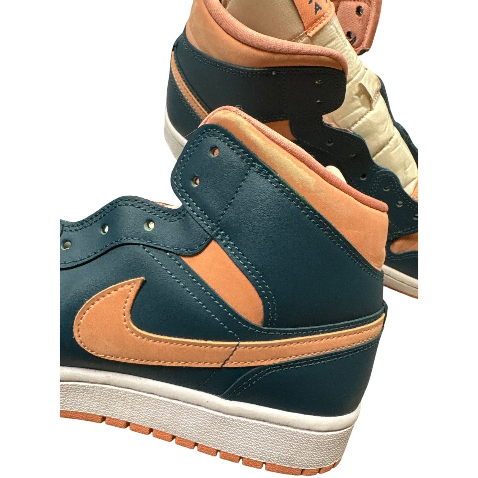 Nike Women’s Air Jordan 1 Mid 'Dark Teal Green' BQ6472-308 11.5 Size US 11.5 / IT 41.5 - 9 Thumbnail