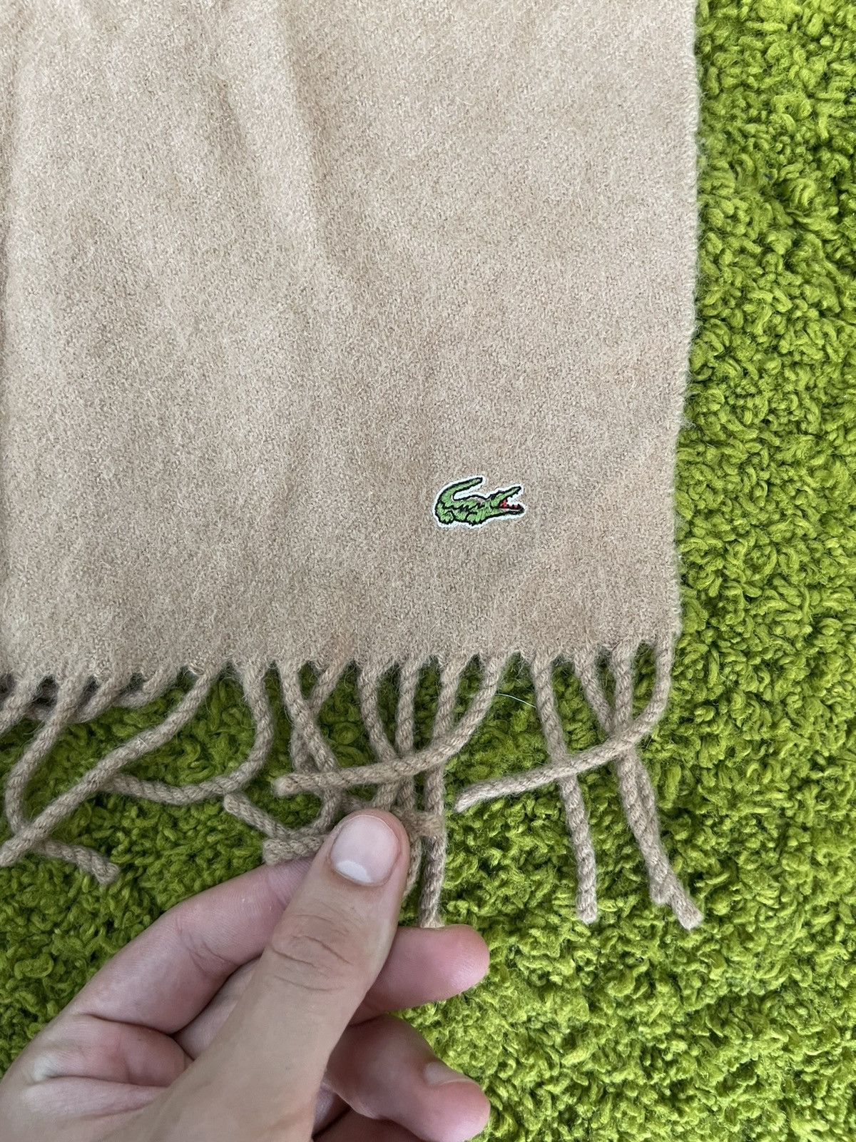 Designer × Lacoste 🐊 Lacoste 100% camel hair scarf Size ONE SIZE - 2 Thumbnail