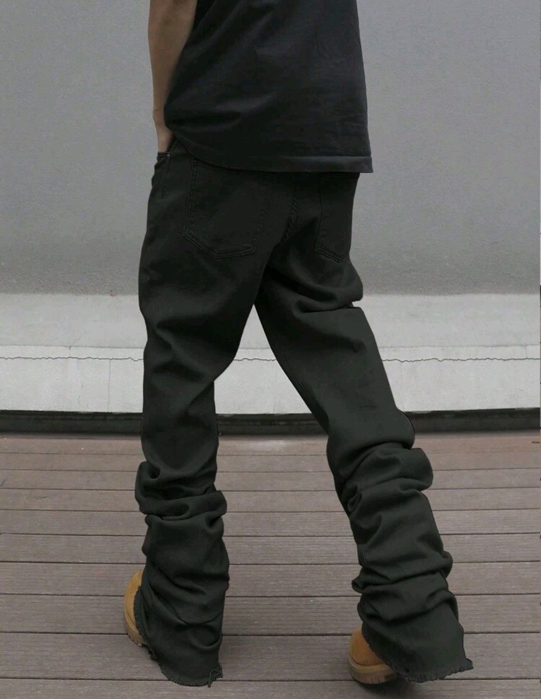 Solid Color Long Stacking Flared Pleats