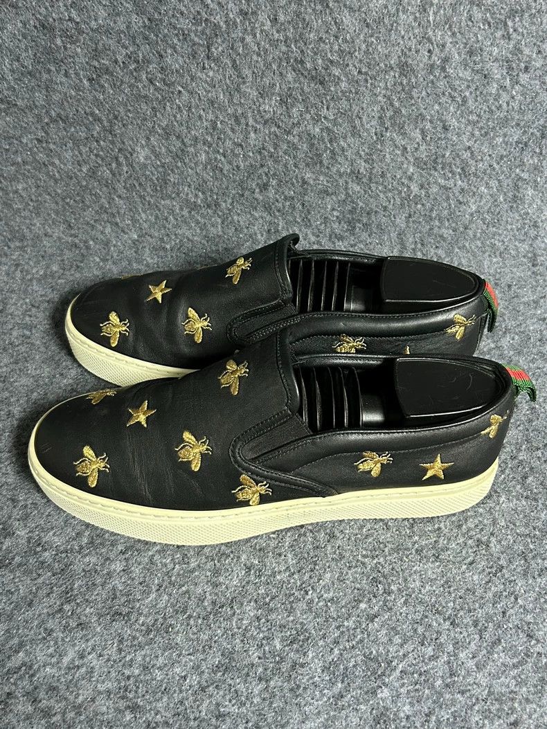 Gucci Gucci Black Leather Slip-On Shoes with Bees - dmc Size US 7.5 / EU 40-41 - 1 Thumbnail