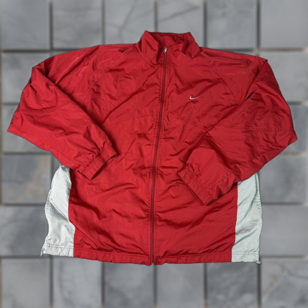 Nike VINTAGE Nike Jacket Mens 2XL Red Windbreaker Zip Swoosh Casual Activewear 90s Theme Outdoors Sports Winter Spring Summer Fall Size US XXL / EU 58 / 5 - 1 Thumbnail