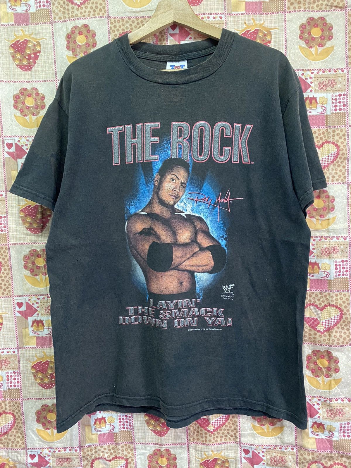 Vintage × WWF Vintage 1998 WWF Rocky Maivia Size US L / EU 52-54 / 3 - 1 Thumbnail