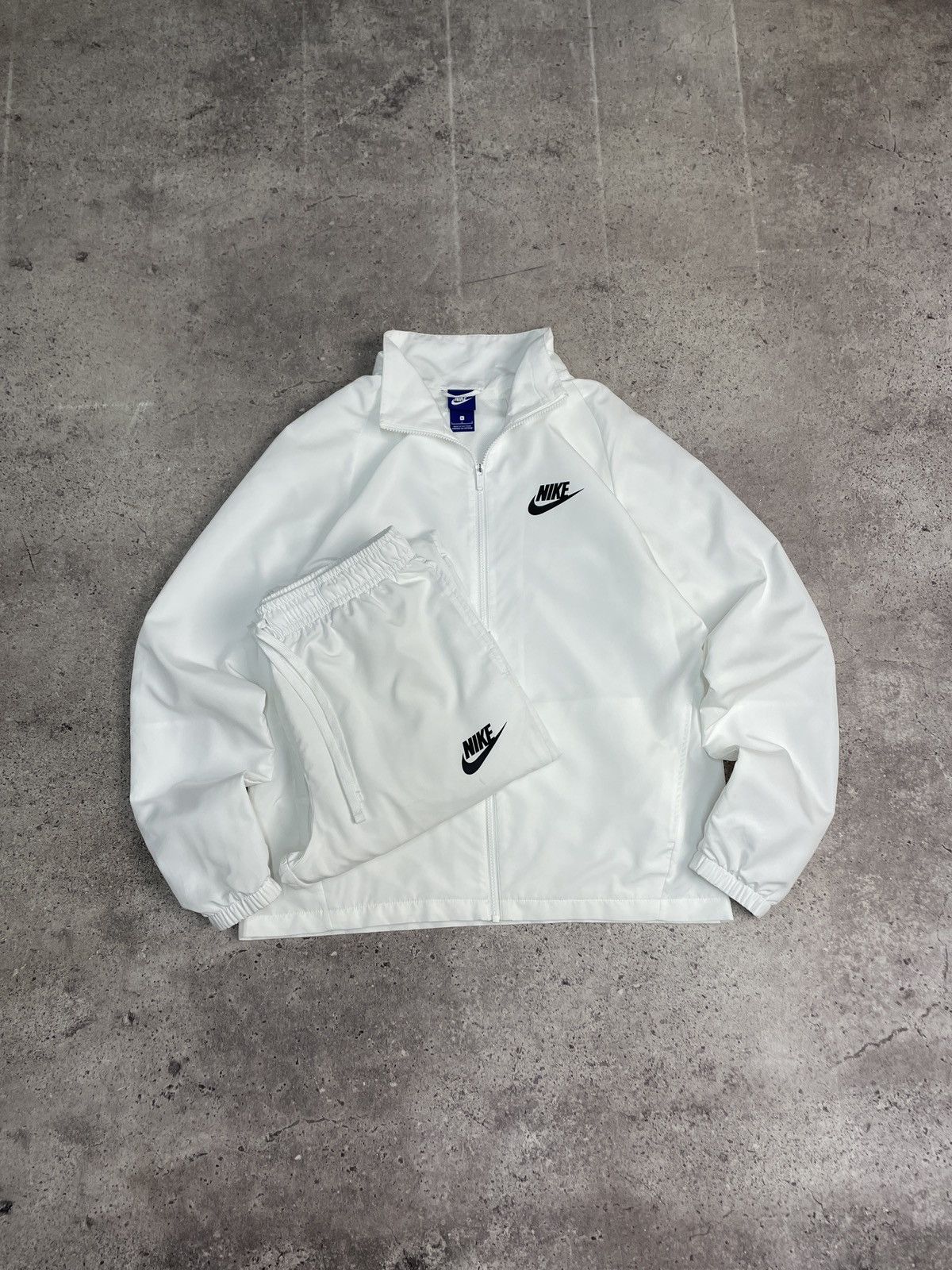 Nike Vintage Nike Tracksuit Nylon Jacket Pants Set Y2K Drill 00s Size US L / EU 52-54 / 3 - 2 Thumbnail