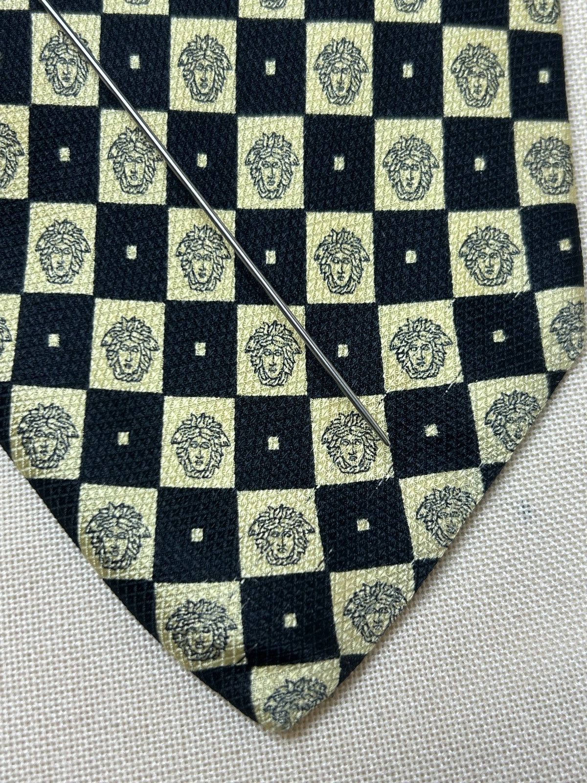 Versace Versace Medusa black gold Silk Mens Tie Size ONE SIZE - 6 Thumbnail