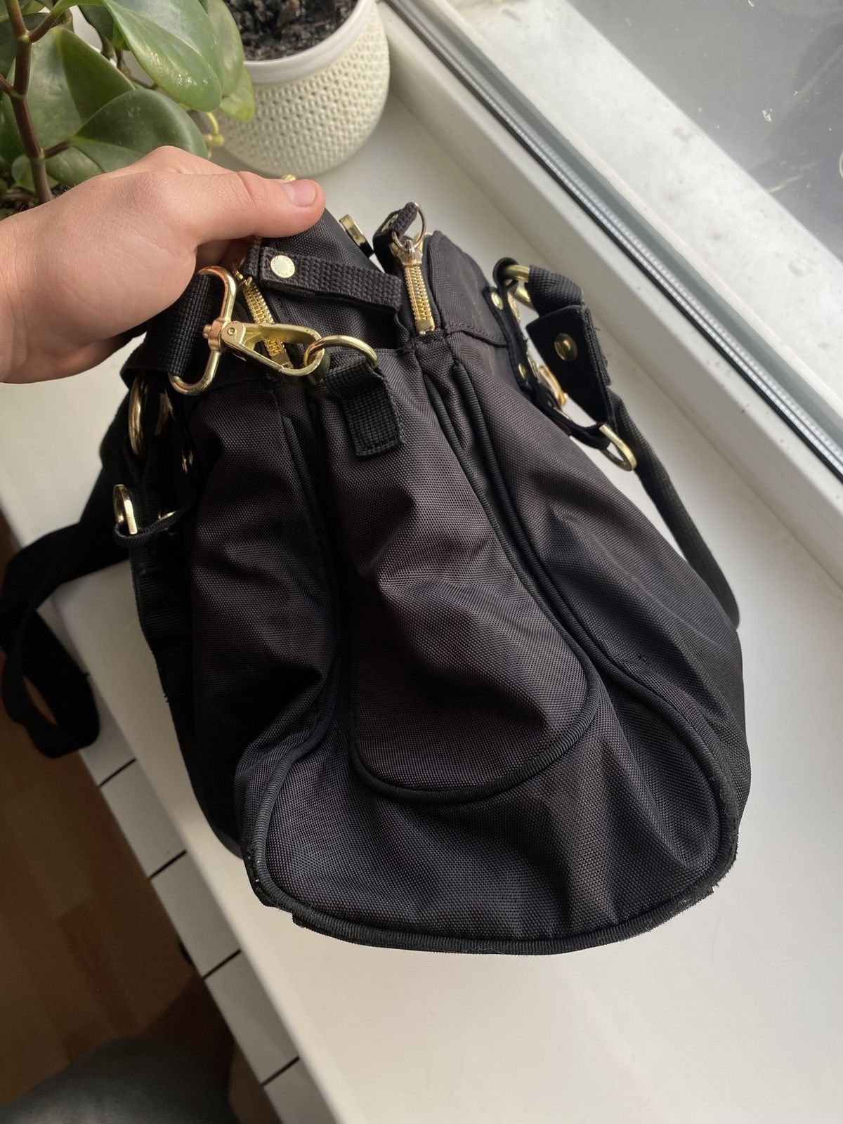 Other George Gina Lucy Black Designer Bag Gold Hardware Size ONE SIZE - 12 Thumbnail