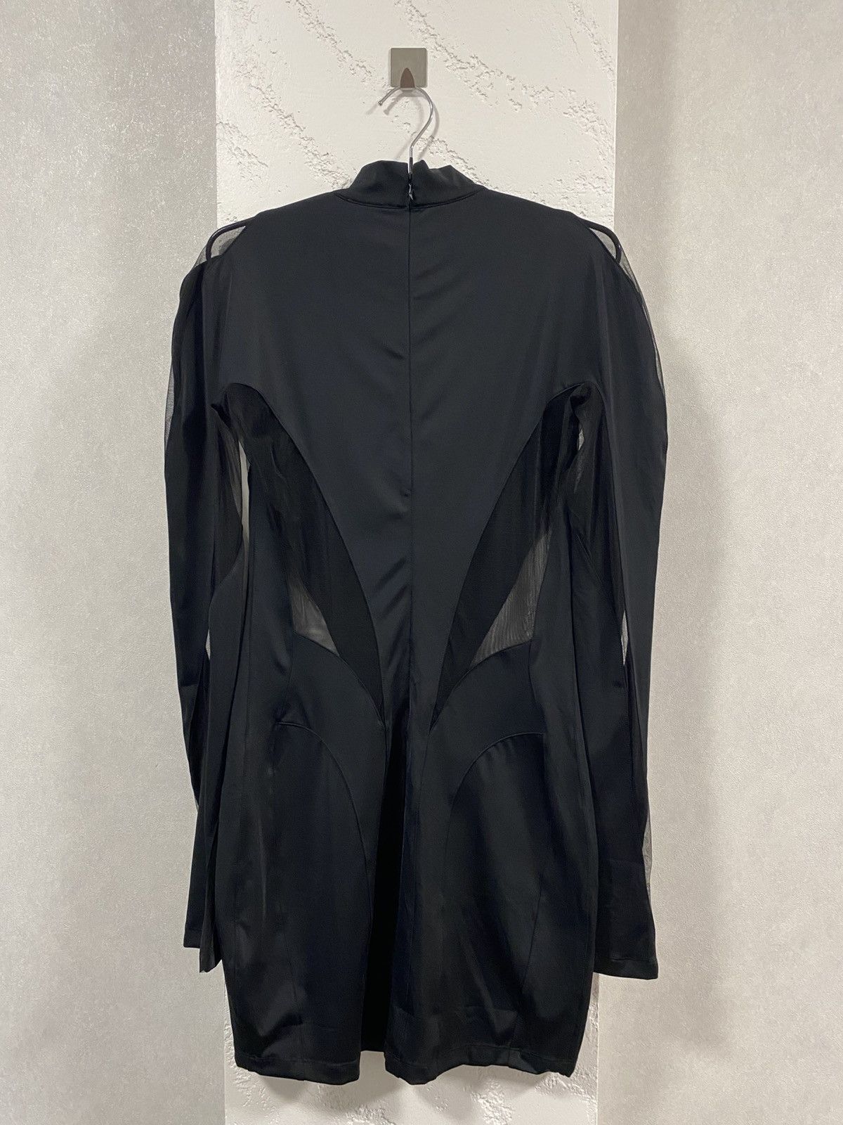 H&M 🖤 Mugler x H&M Full Black Panelled Mini Dress Size M / US 6-8 / IT 42-44 - 9 Thumbnail