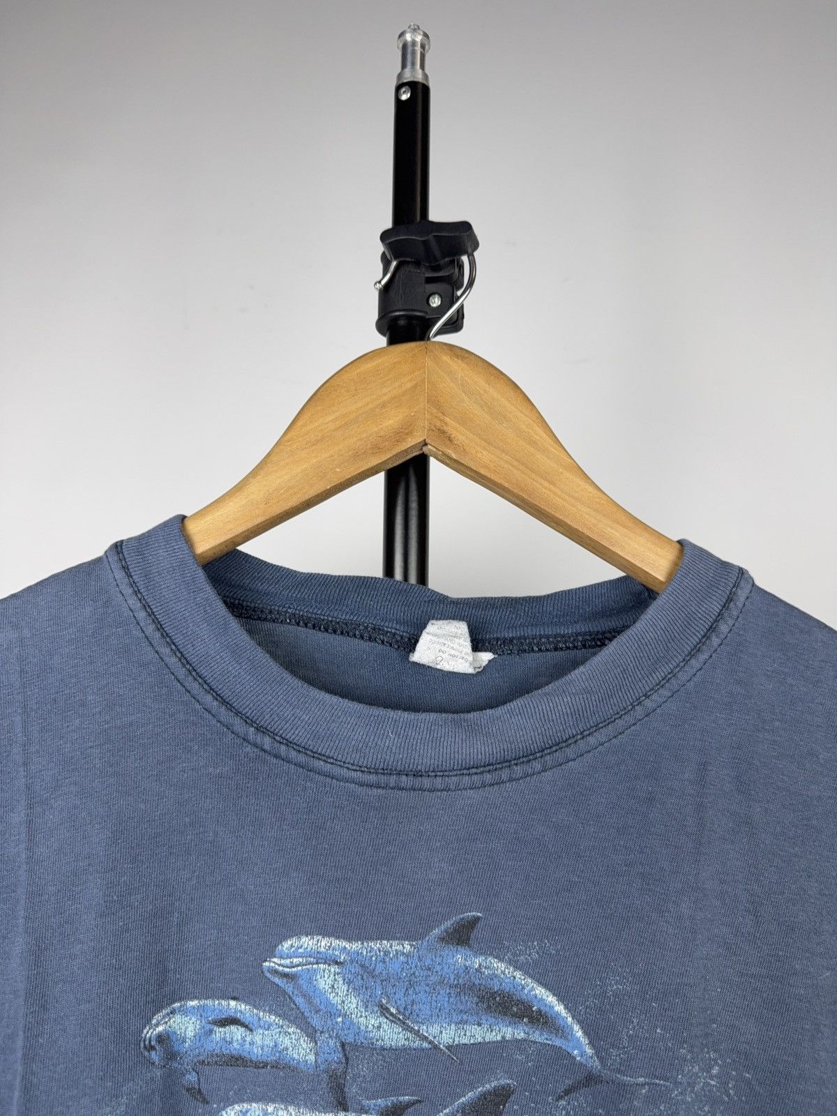 Vintage Vintage 90s Bottlenose Dolphins Australia Sleeveless Tee Size US M / EU 48-50 / 2 - 2 Thumbnail