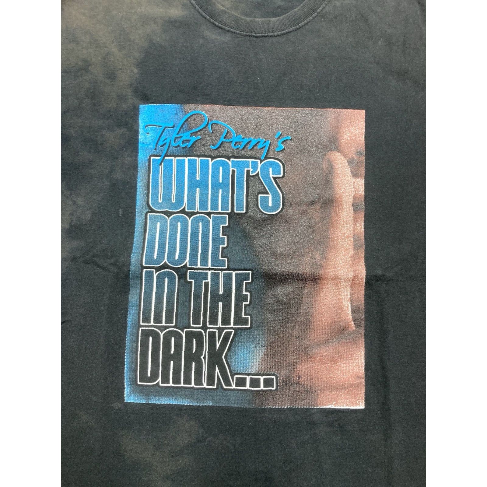 Hanes VINTAGE Hanes T-Shirt Tyler Perry what’s done in the dark movie promo Large Men L Black Graphic Shirt Movie Mens Size US L / EU 52-54 / 3 - 2 Thumbnail