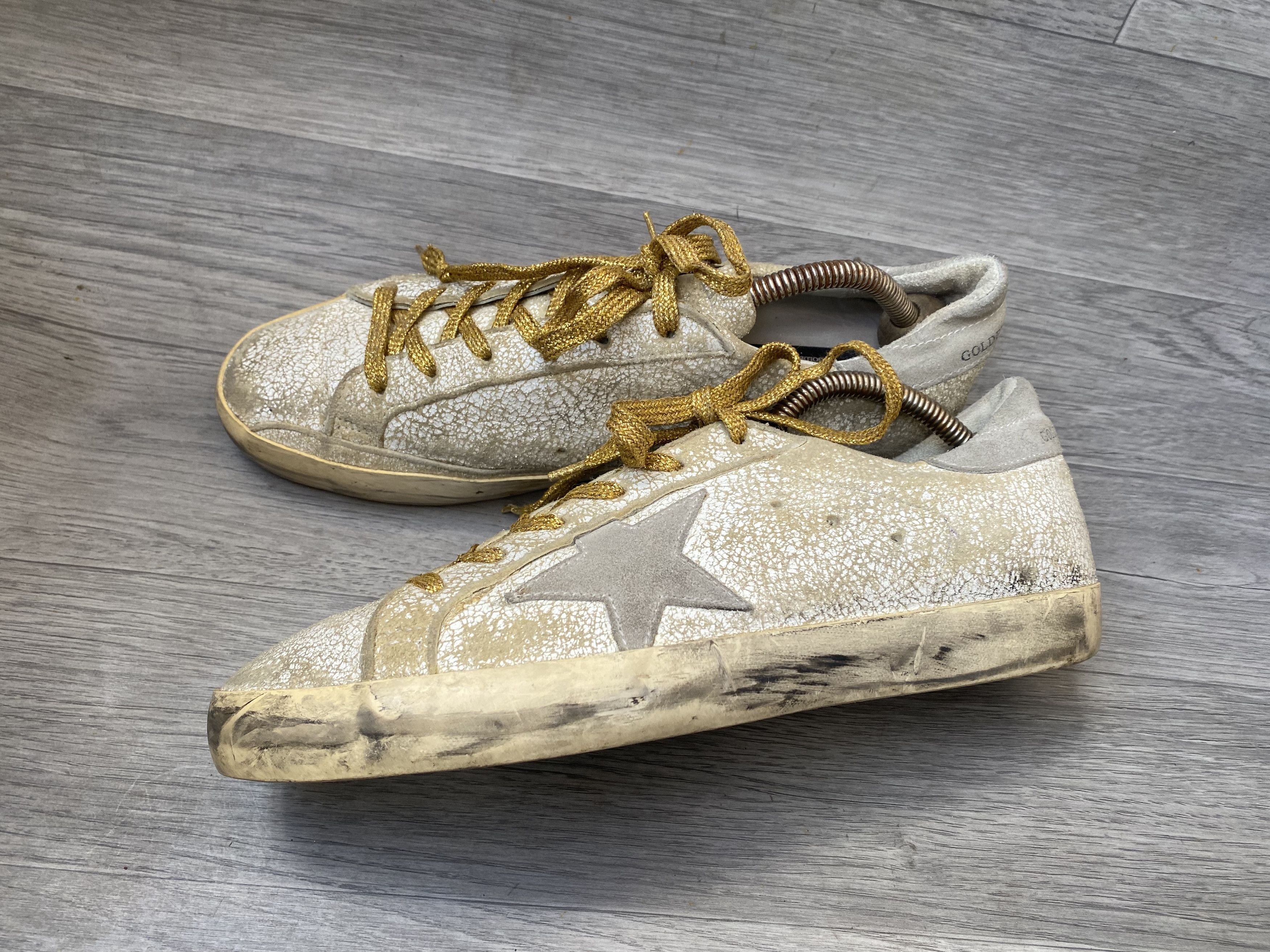 Golden Goose Golden goose cracked low top distressed sneakers sz 41 Size US 8 / EU 41 - 6 Thumbnail