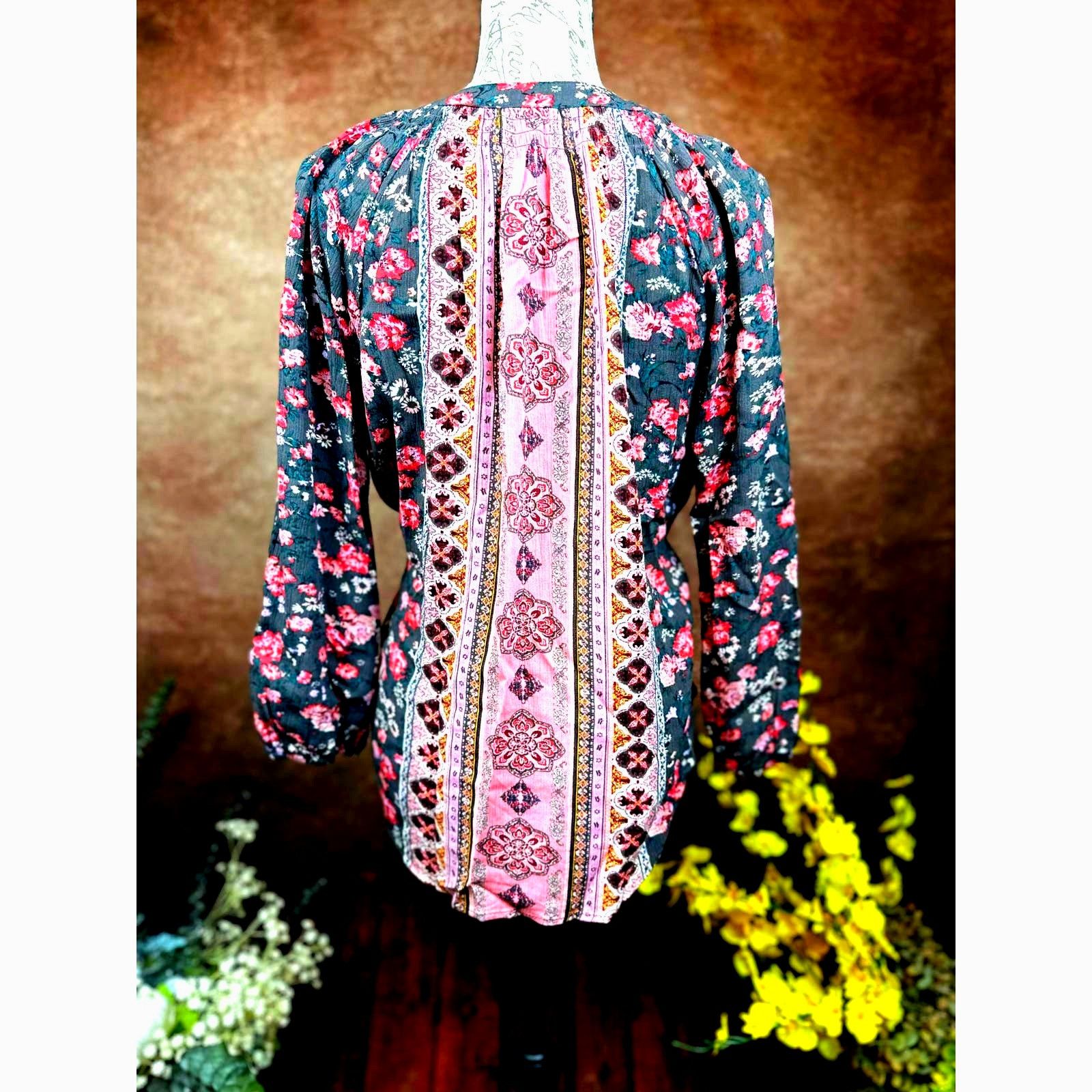 Other Mason & Belle Casey Tassel Detail Blouse Gray/Pink size S Size S / US 4 / IT 40 - 12 Thumbnail